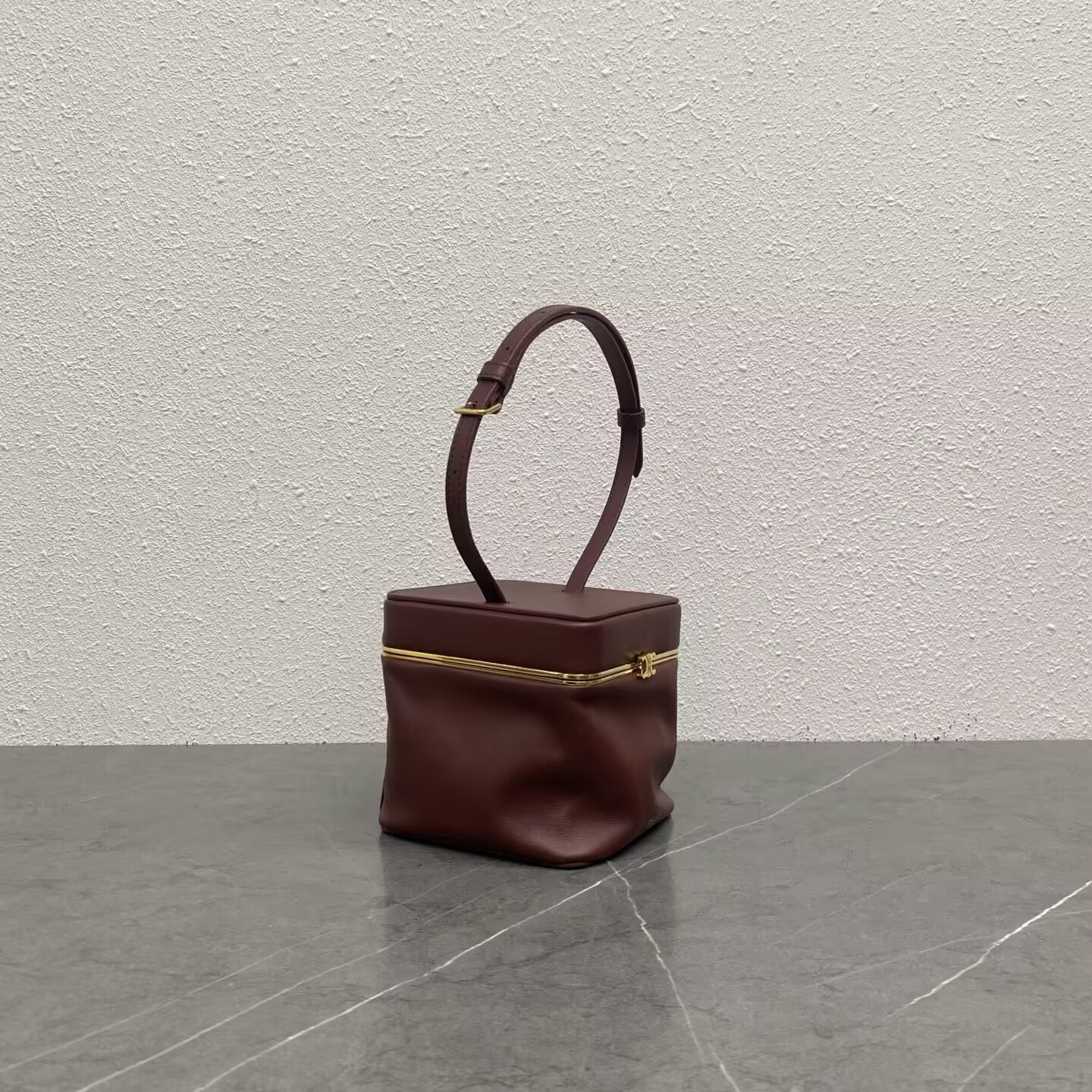 CELINE SMALL TRIOMPHE FRAME 12.5x12.5x12.5cm