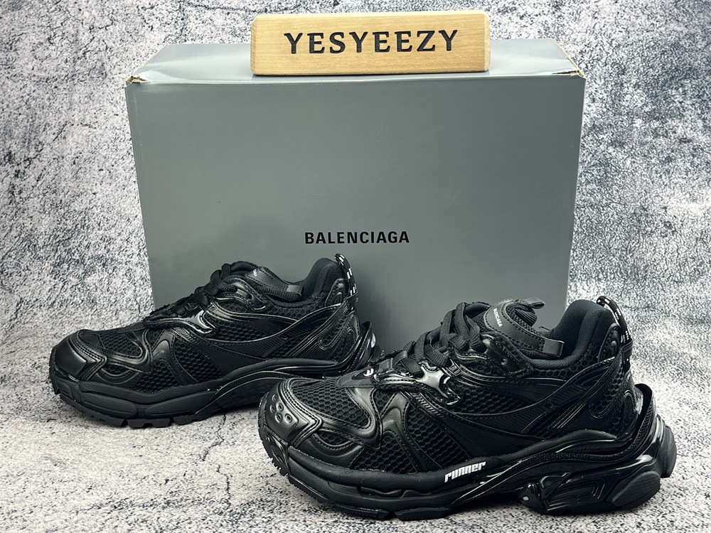 UA Balenciaga Runner Sneaker