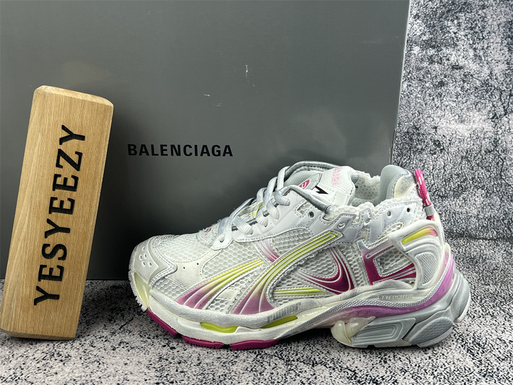 UA Balenciaga Runner Sneaker