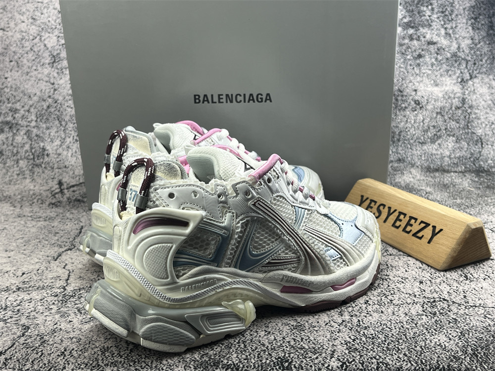 UA Balenciaga Runner Sneaker