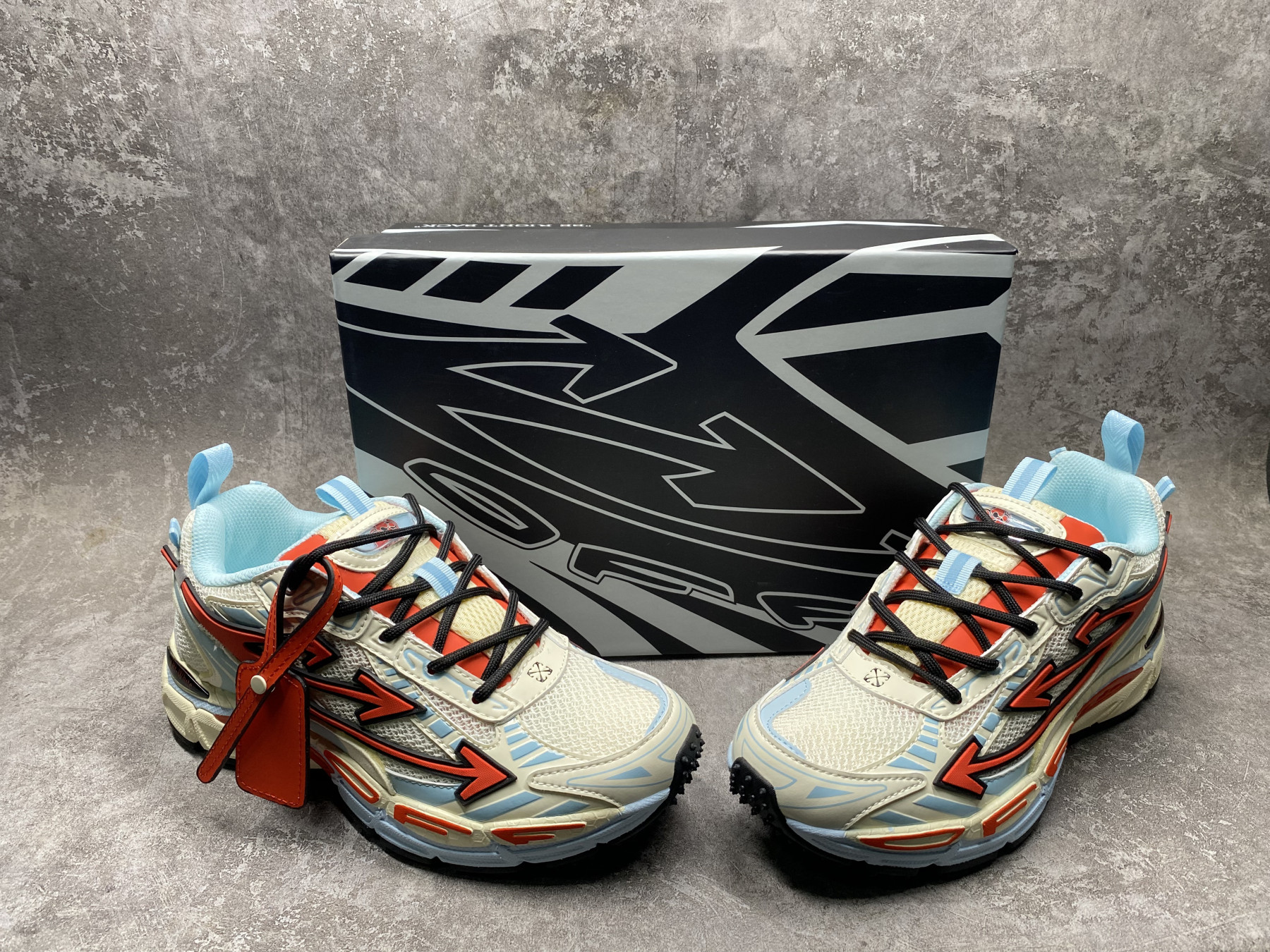 UA Off-White "BE RIGHT BACK"