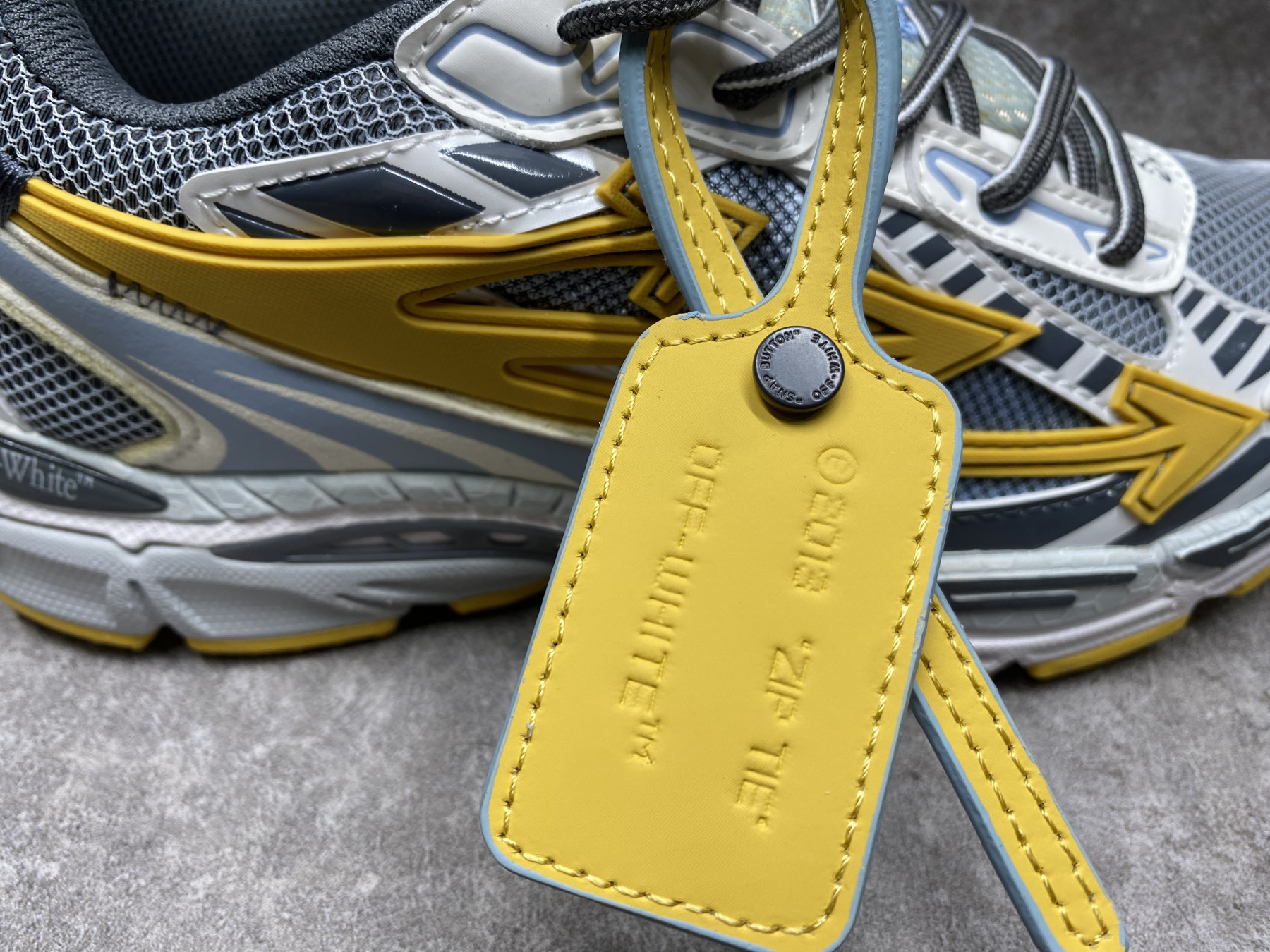 UA Off-White "BE RIGHT BACK"