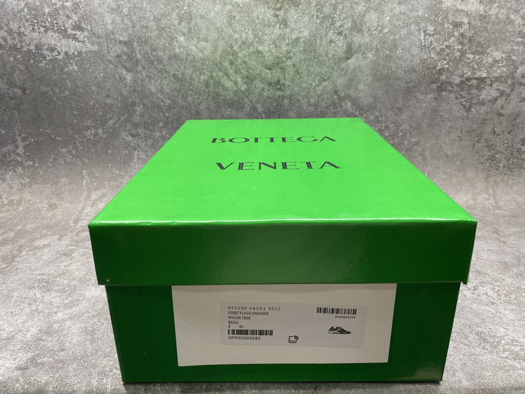 ua b0tt*ga Ven*ta orbit flash sneaker