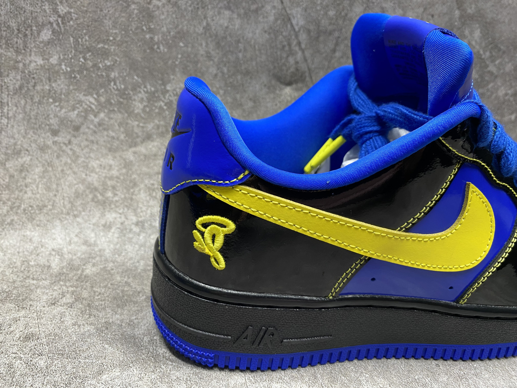 UA Nike Air Force 1 Low
