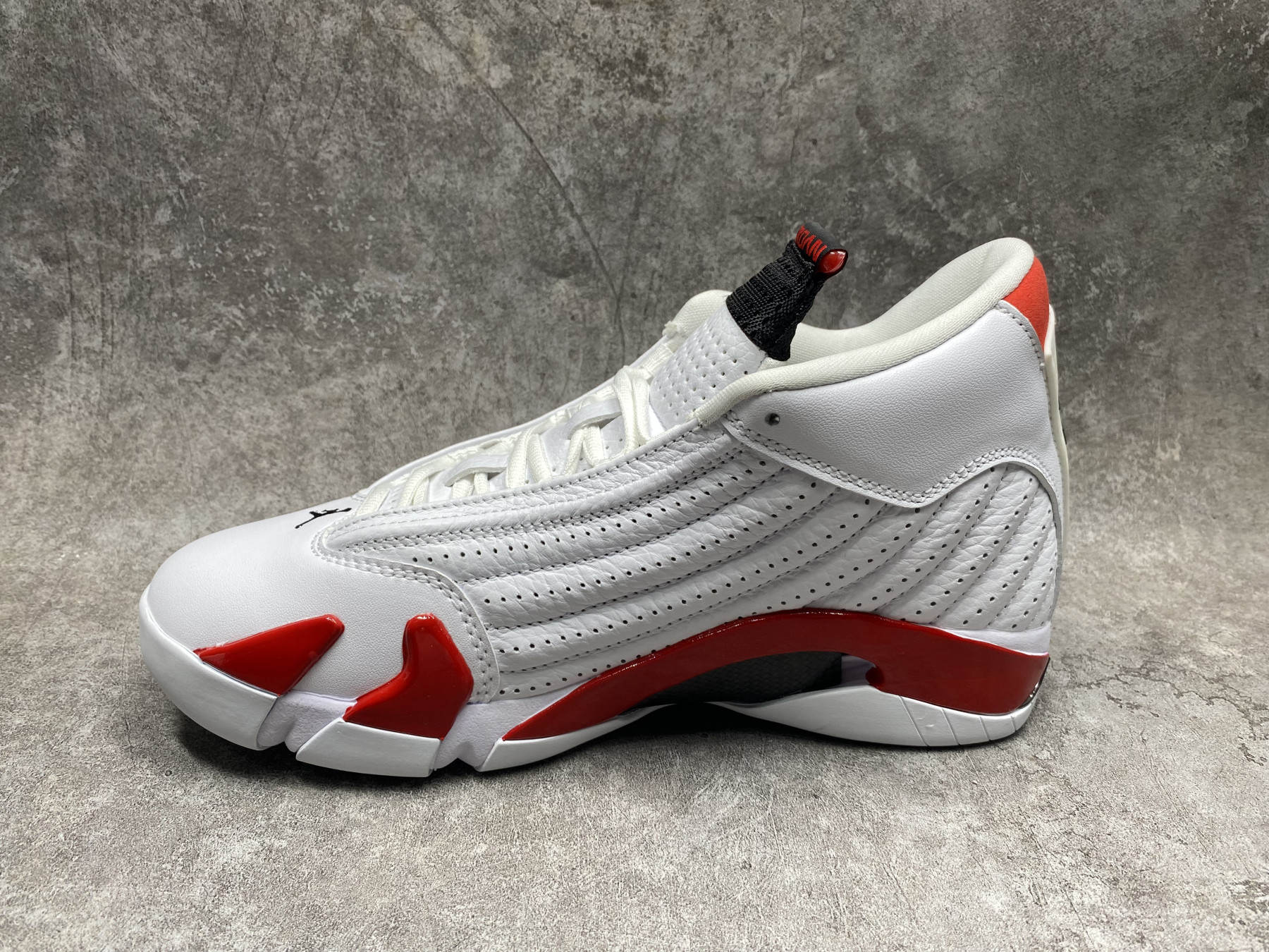 UA AIR Jordan 14 Retro