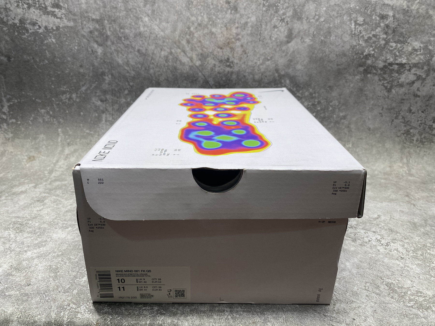 Nike Mind 001 Slide (Runs one size small)