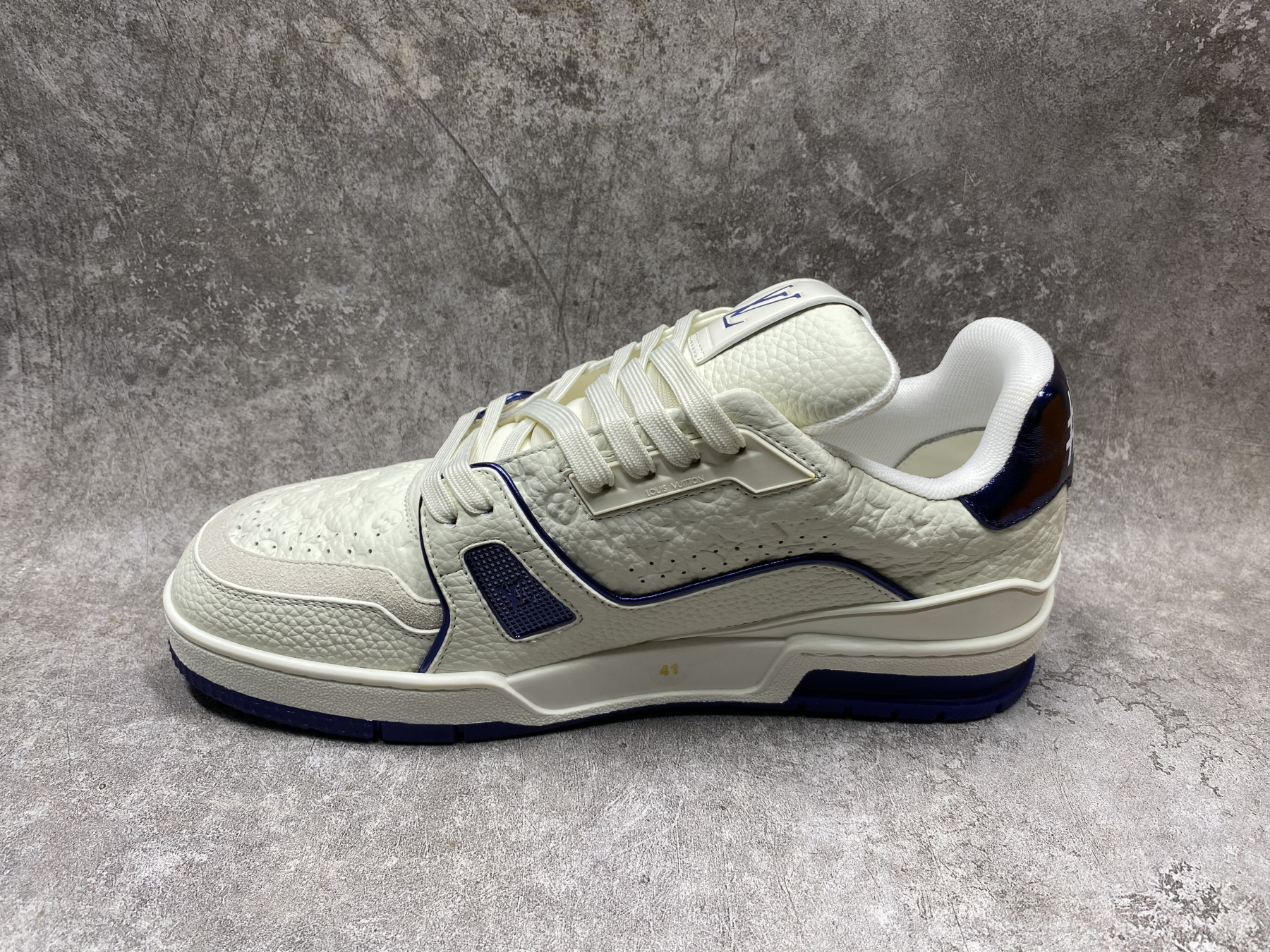 UA LV trainer Sneakers