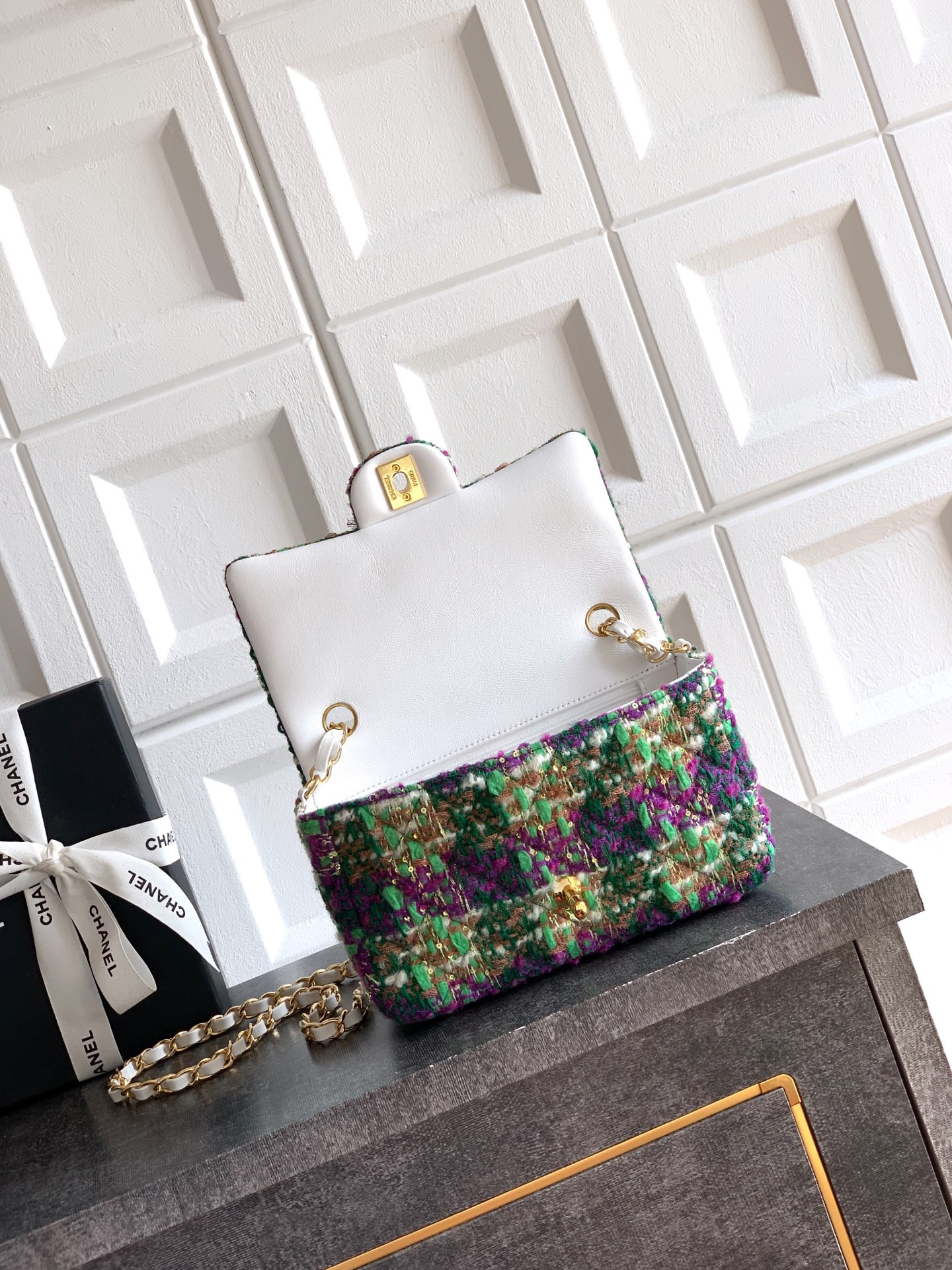 Chanel Mini Flap Bag 20x12x6cm
