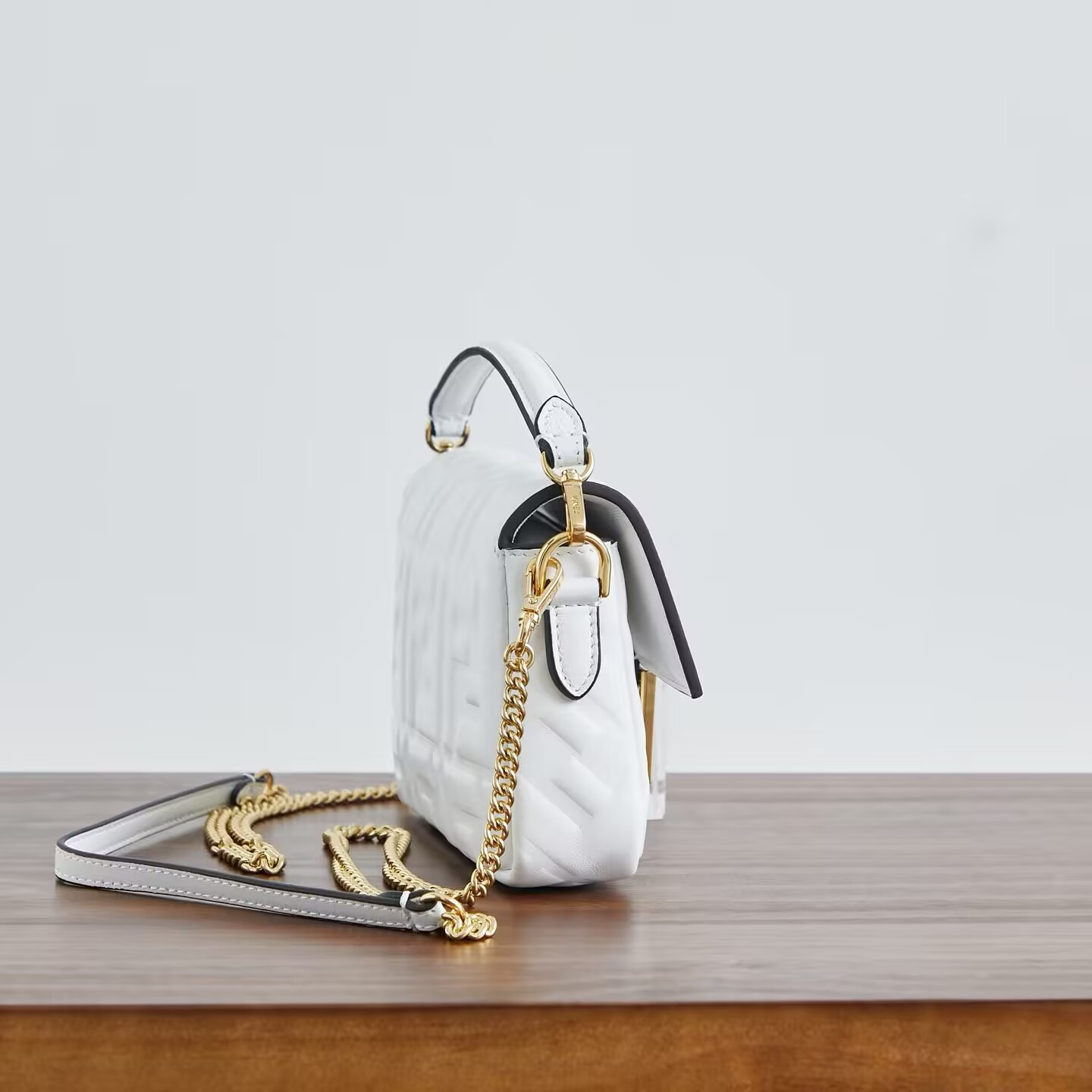 Fendi Baguette Mini Bag 19x4x10cm