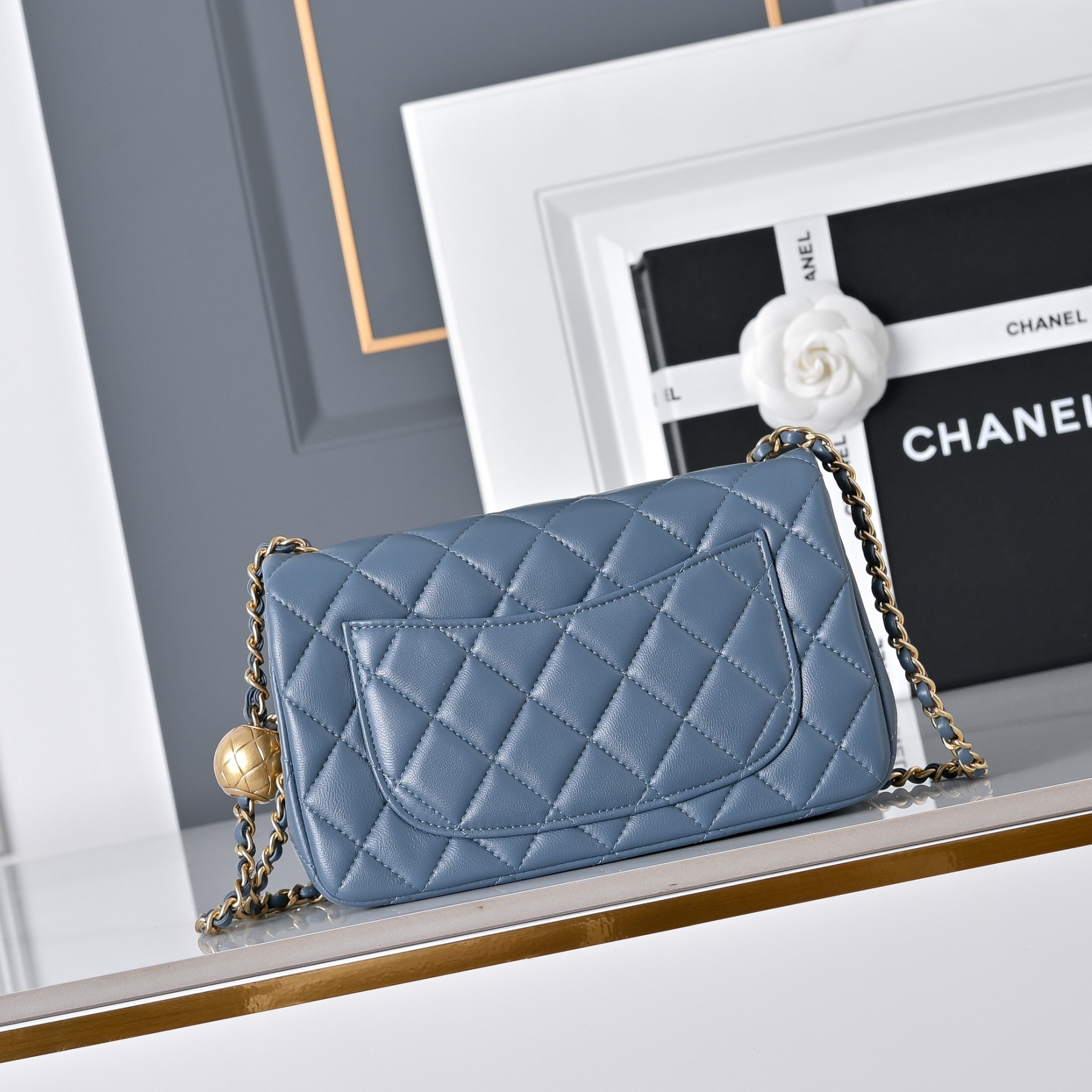 Chanel Flap Bag AS1787 20x13x7cm
