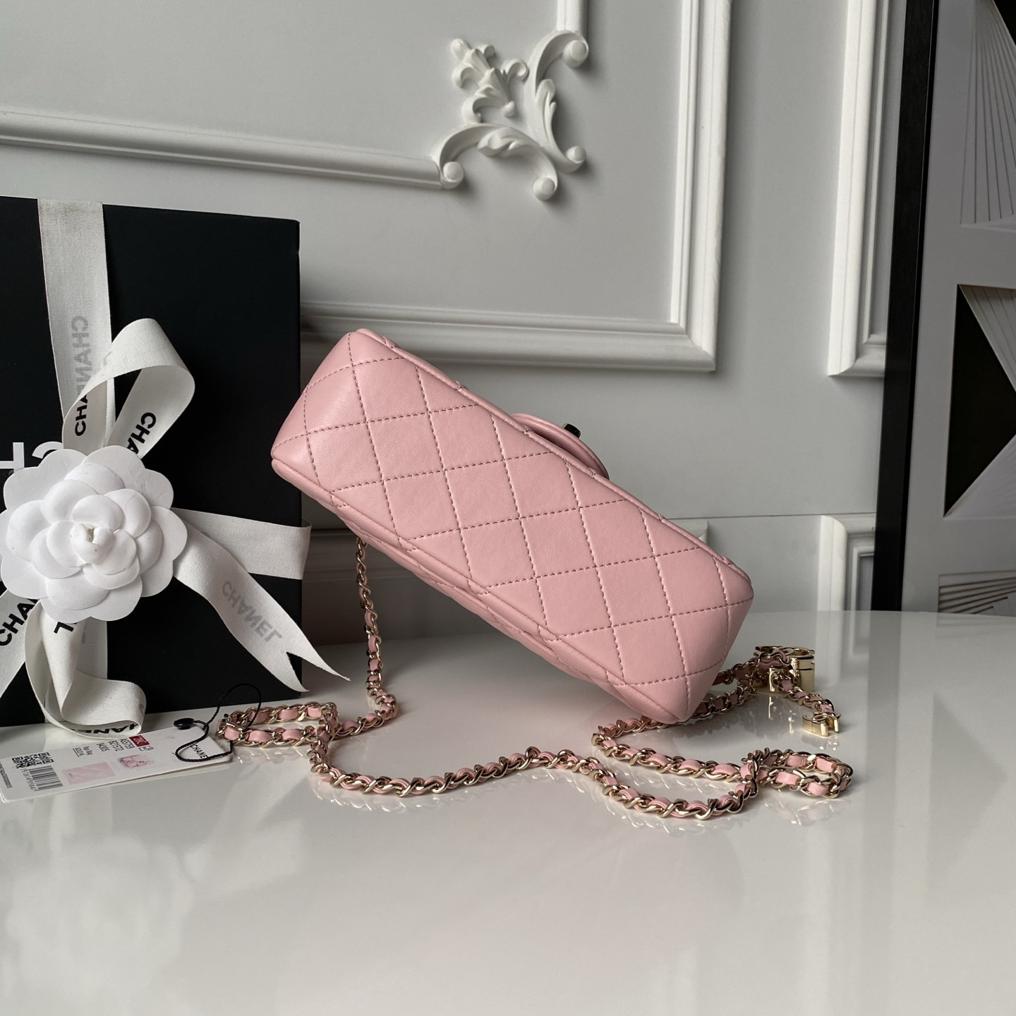Chanel Classic Flap Handbag CF AS5759 20x13x7cm
