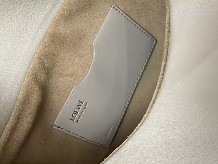 Loewe Medium Ola Bag 18x26x13cm