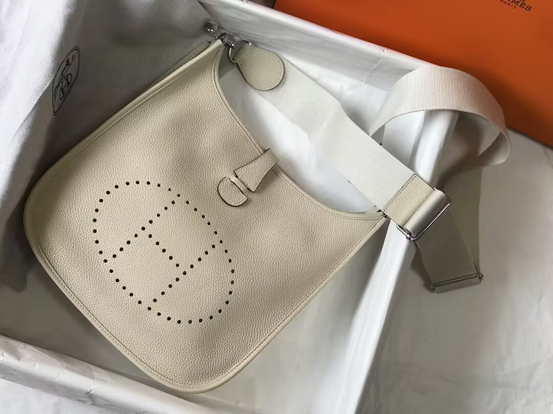 Hermès Evelyne Bag 28cm