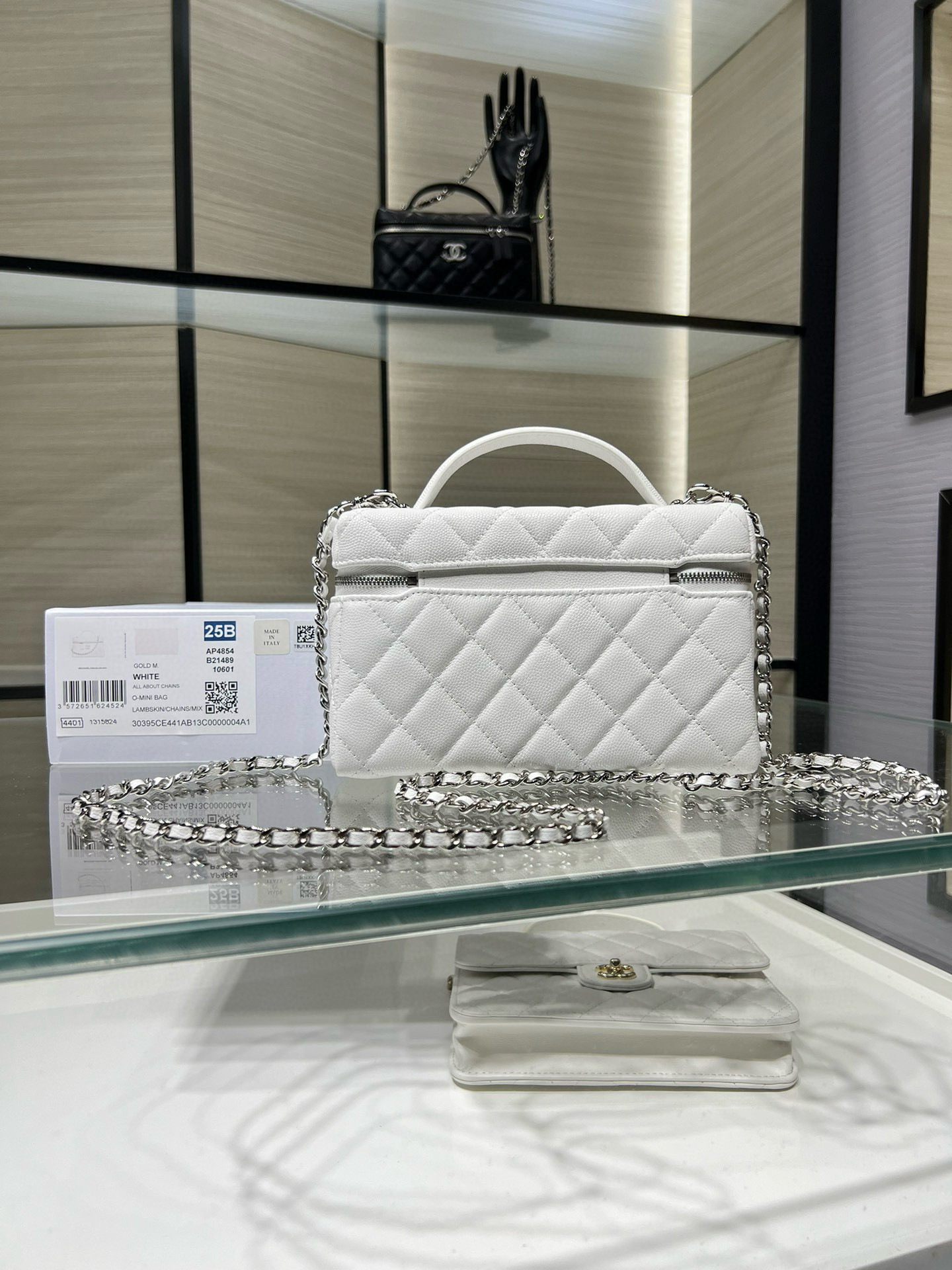 Chanel Long Vanity With Chain AP4854 19.5x17x5cm