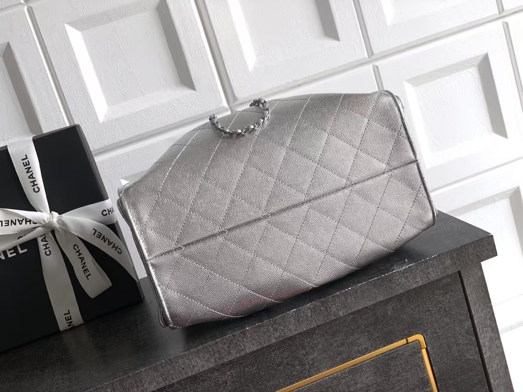 CHANEL 25C Bucket BAG 30x26x14cm