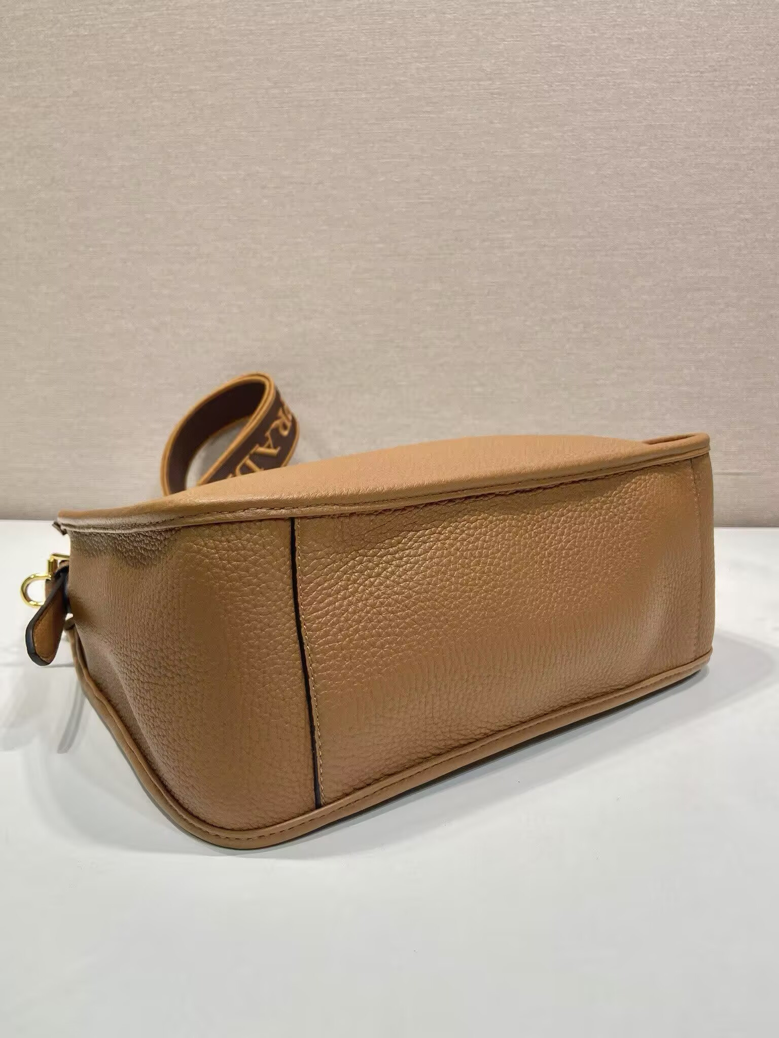 Prada Medium Leather Bag 26X28X11cm