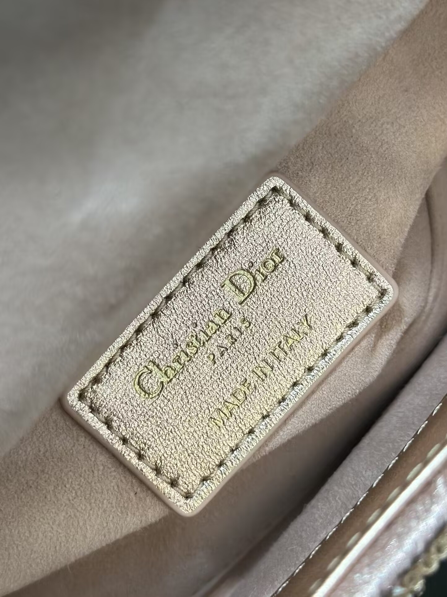 Dior Lady D-Joy Micro Bag 16 x 9 x 5 cm