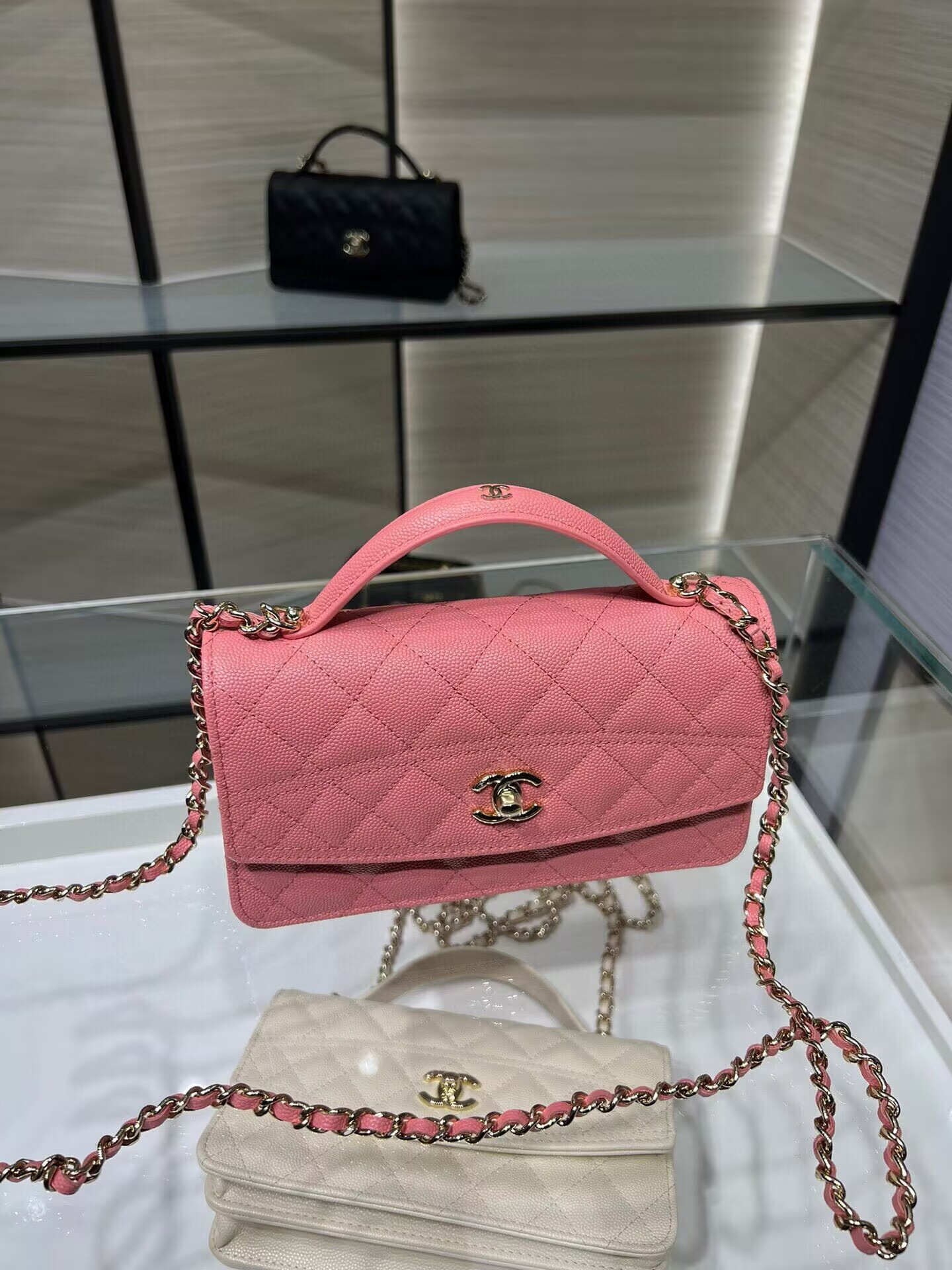 Chanel Mini Coco Handle Bag AP4402 19x11x6cm