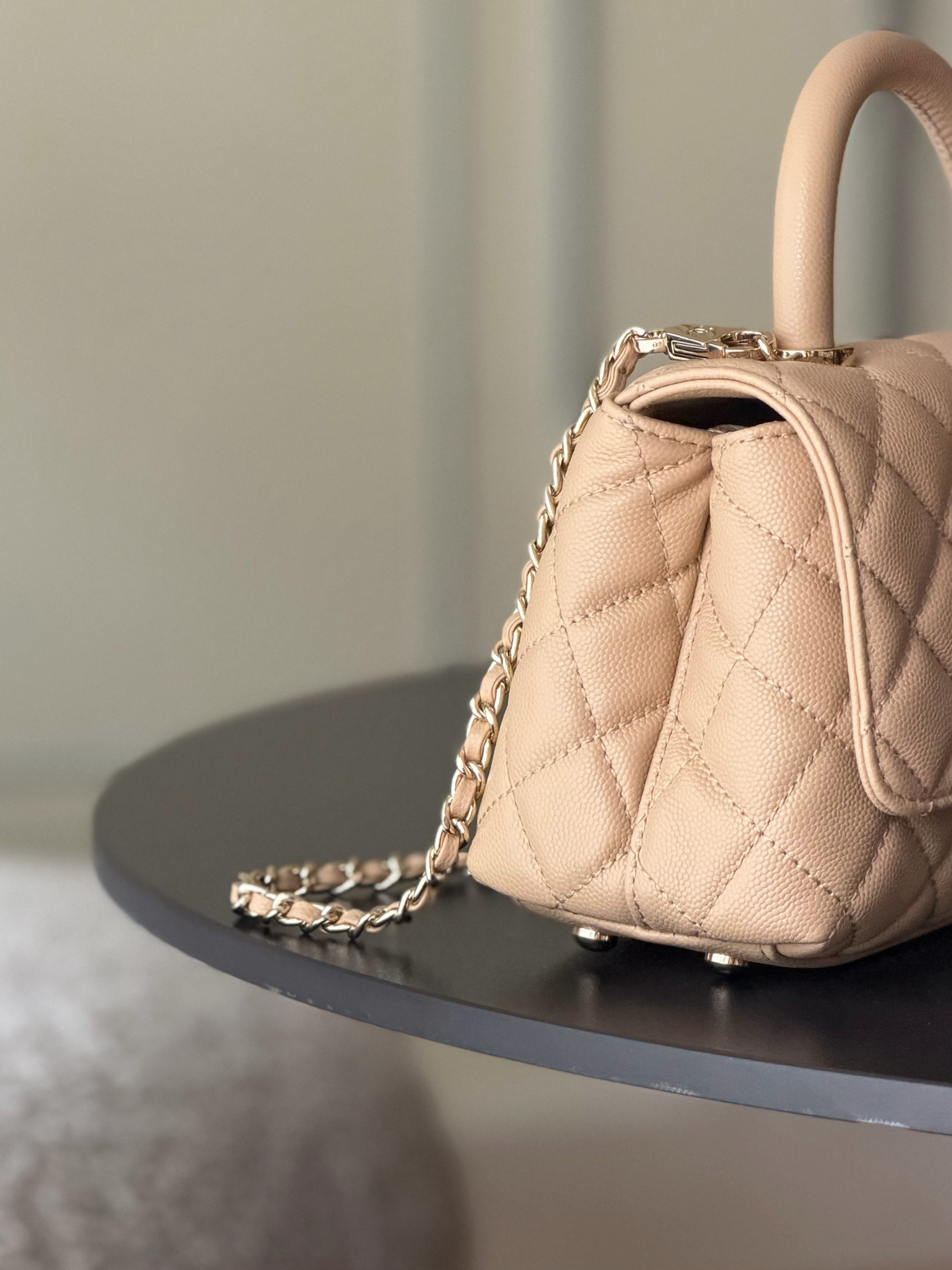 CHANEL mini coco handle 13x19x9cm