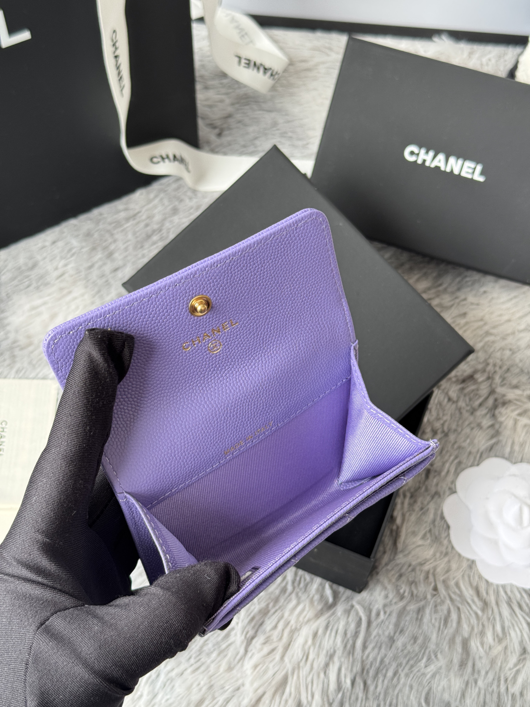 Chanel BOY CHANEL Flap Card Holder A80603 7.5x11.3x2.1cm