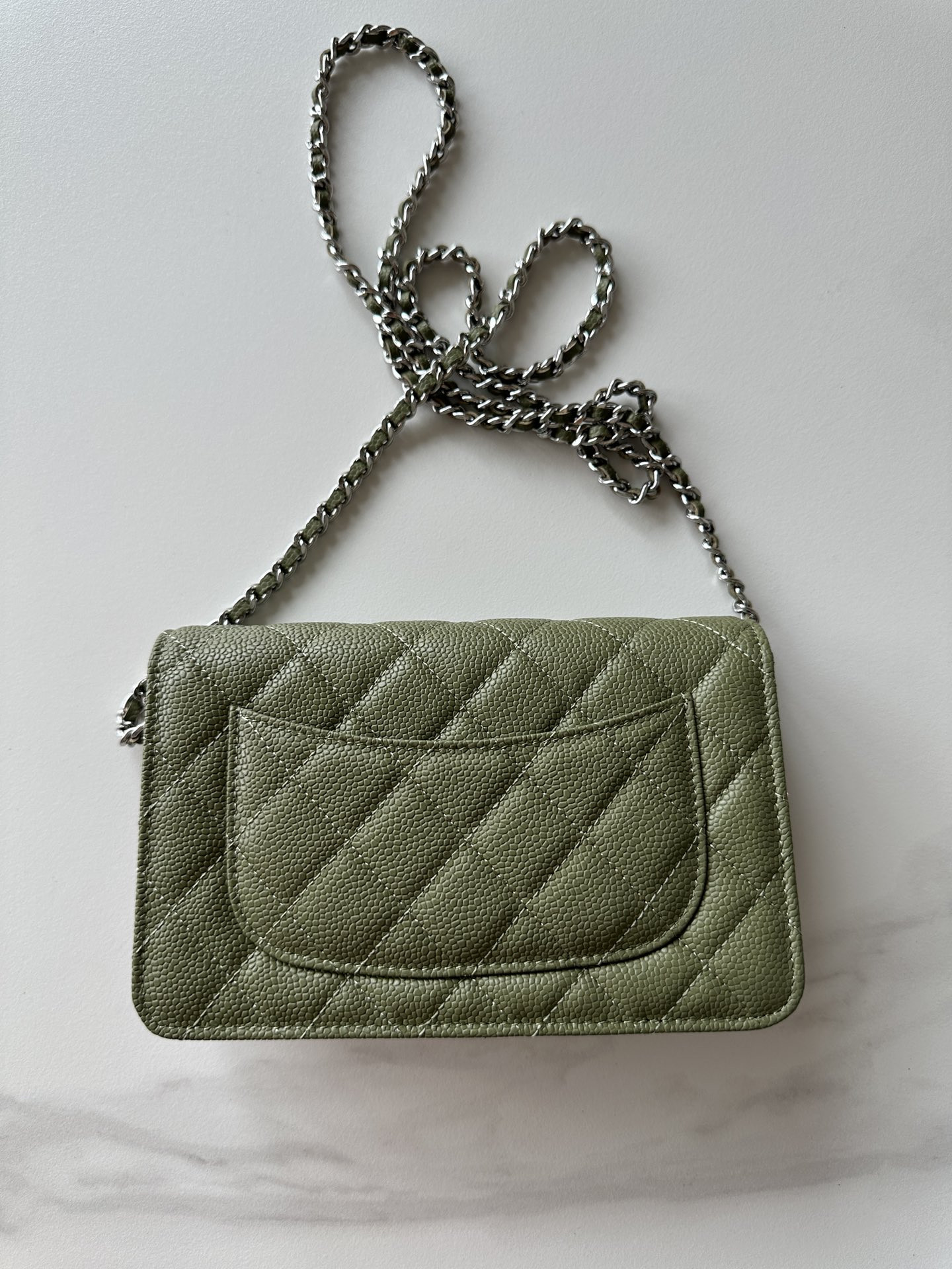 CHANEL WOC CLASSIC WALLET ON CHAIN 13x19cm