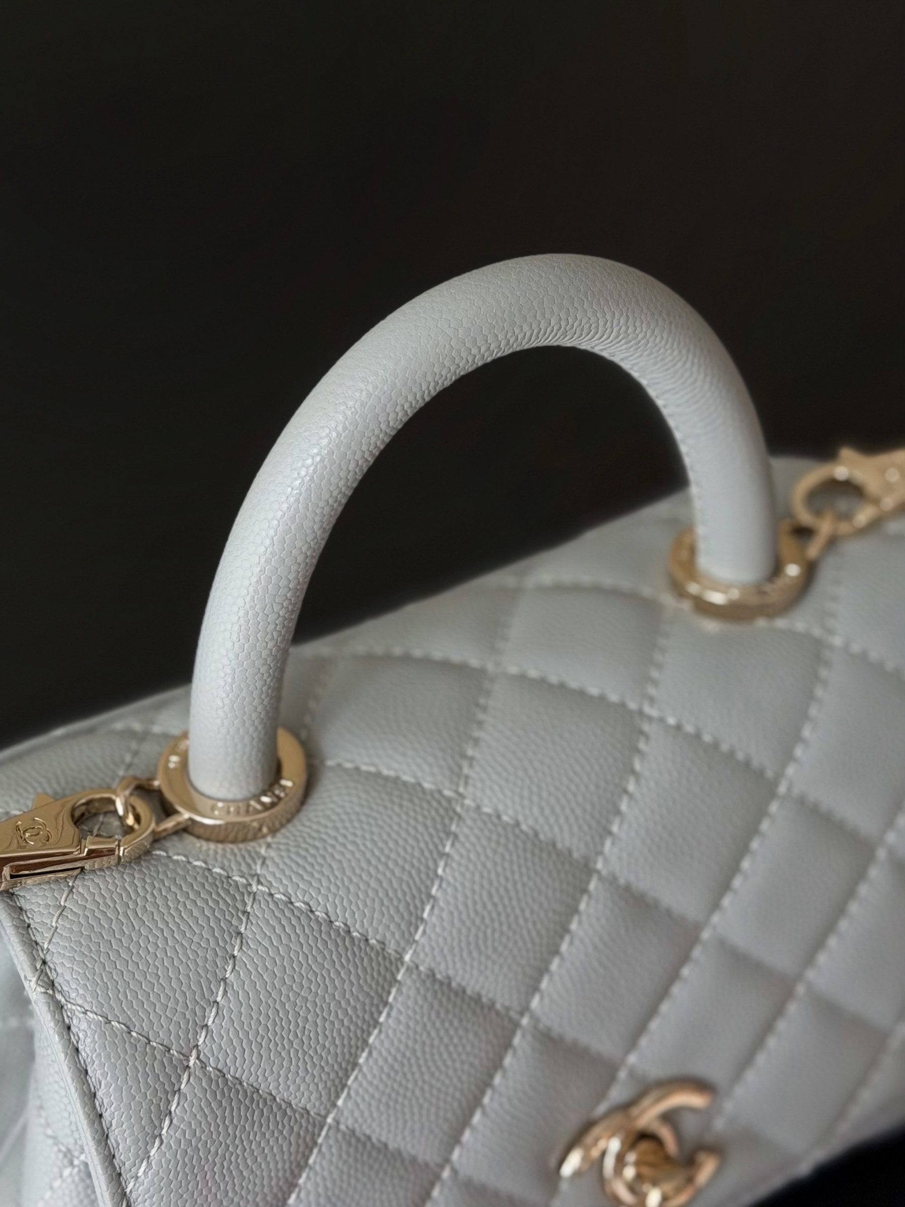 CHANEL mini coco handle 13x19x9cm