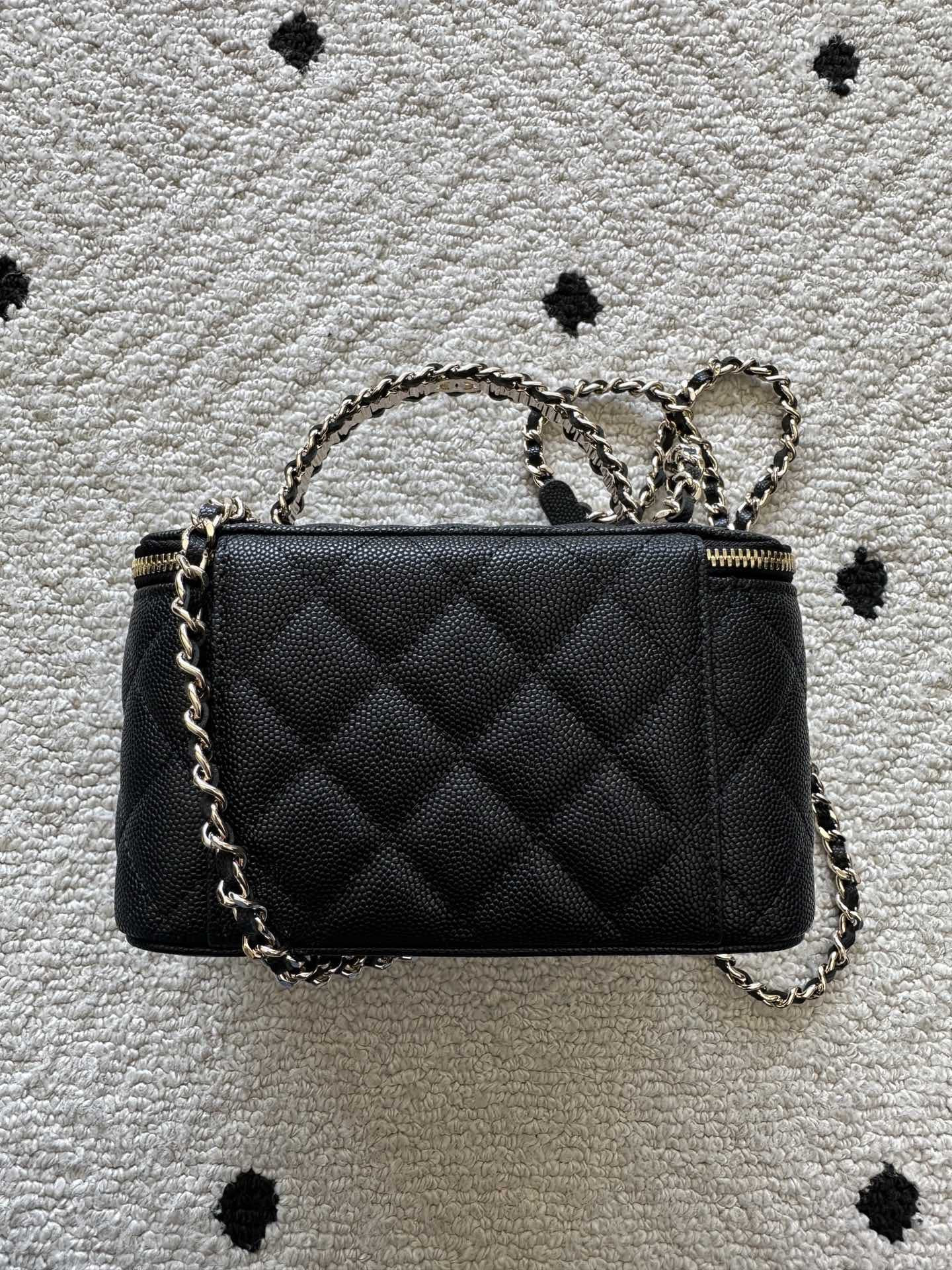 CHANEL Classic Vanity with chain Handbag AS4940 17x9.5x8cm