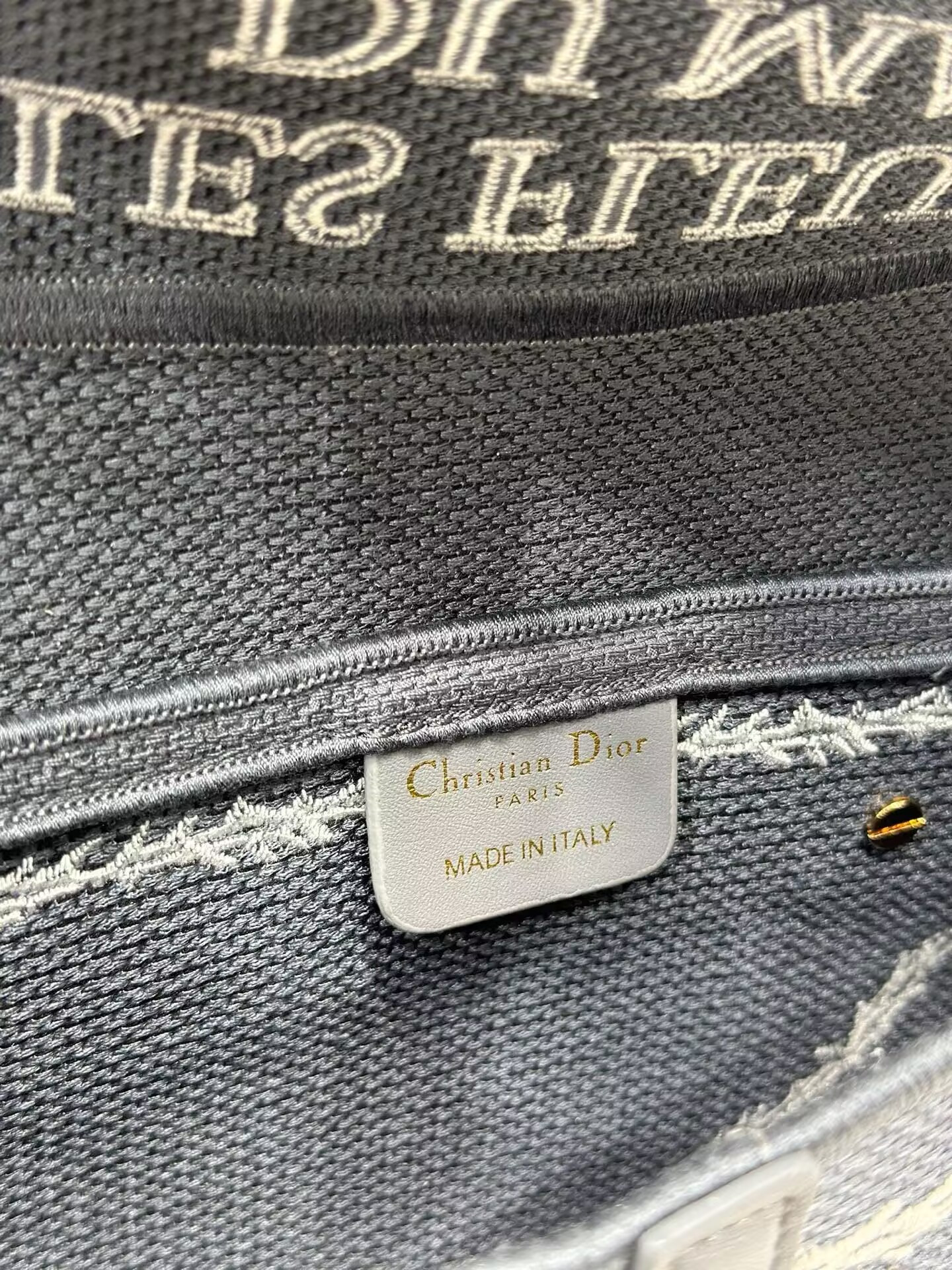 Dior Saddle Bag 25.5x20x6.5cm