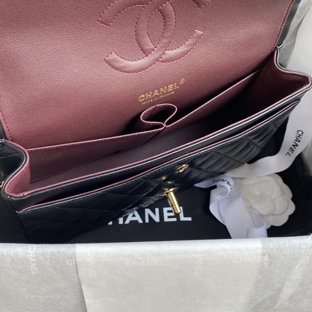 Chanel Classic Flap Bag A01112 15.5x25x6cm