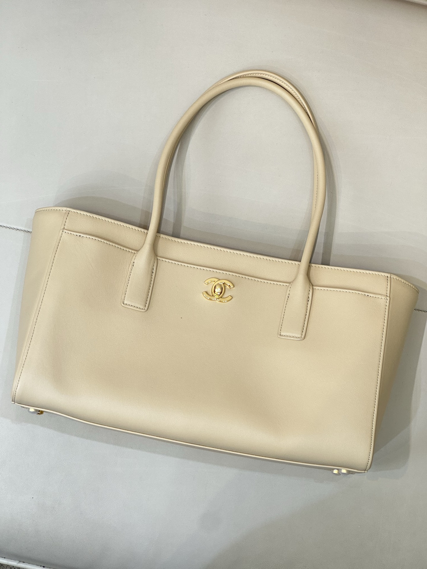Chanel Tote Apricot Bag 35x20x13cm