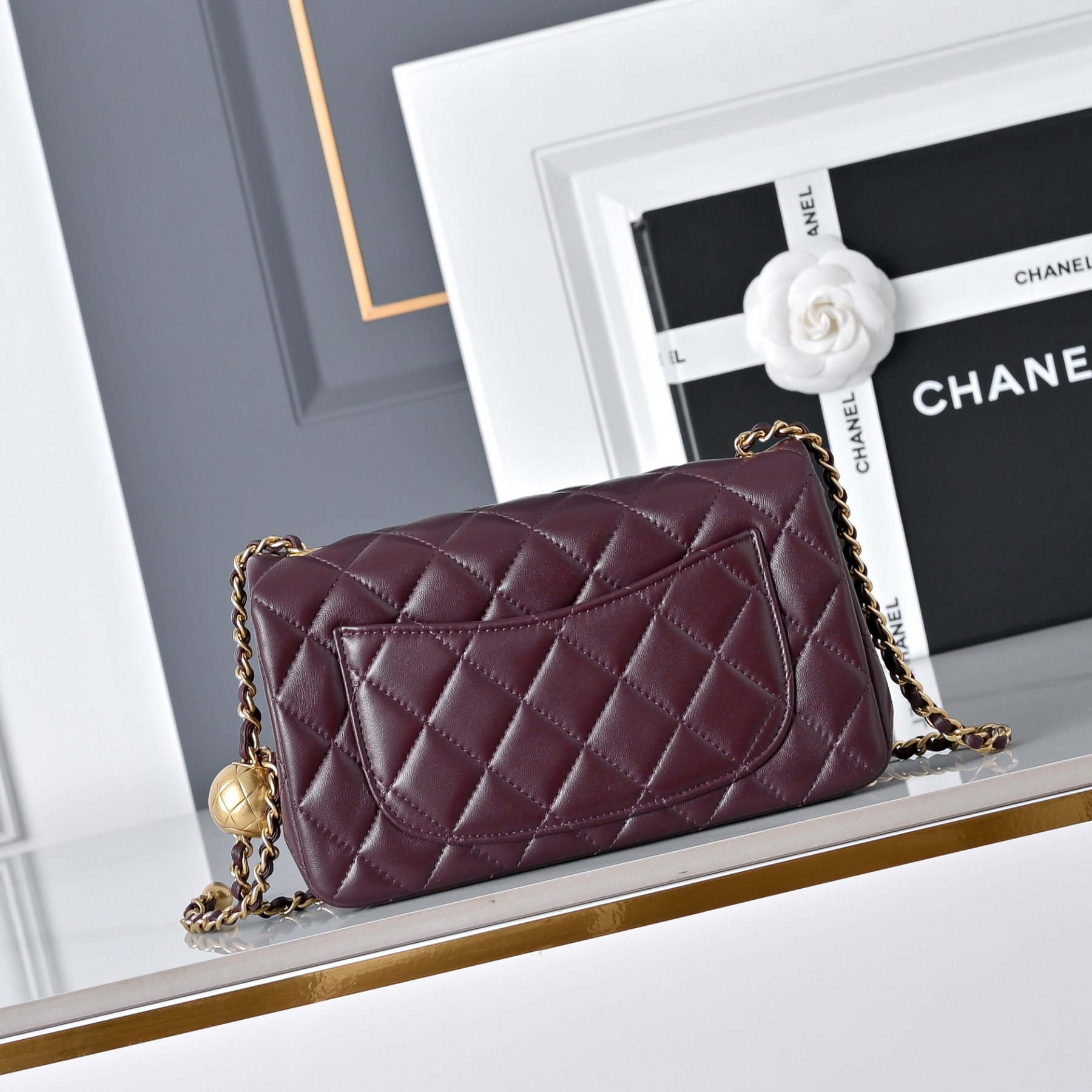 Chanel Flap Bag Burgundy AS1787 20x13x7cm