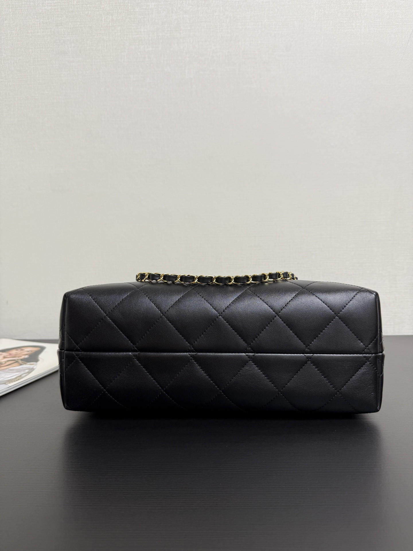 Chanel Hobo Bag 35x24x12cm