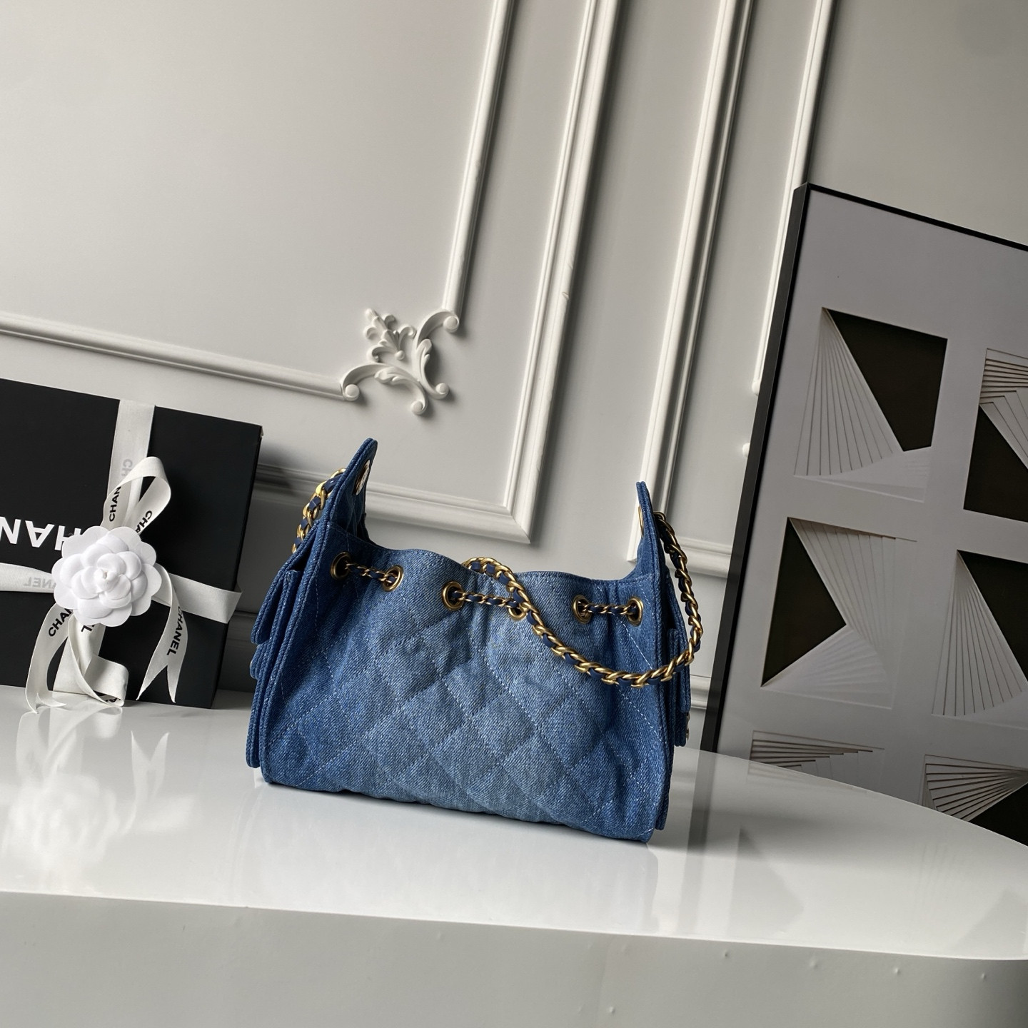 CHANEL 25C Bucket Bag 20x22x12.5cm