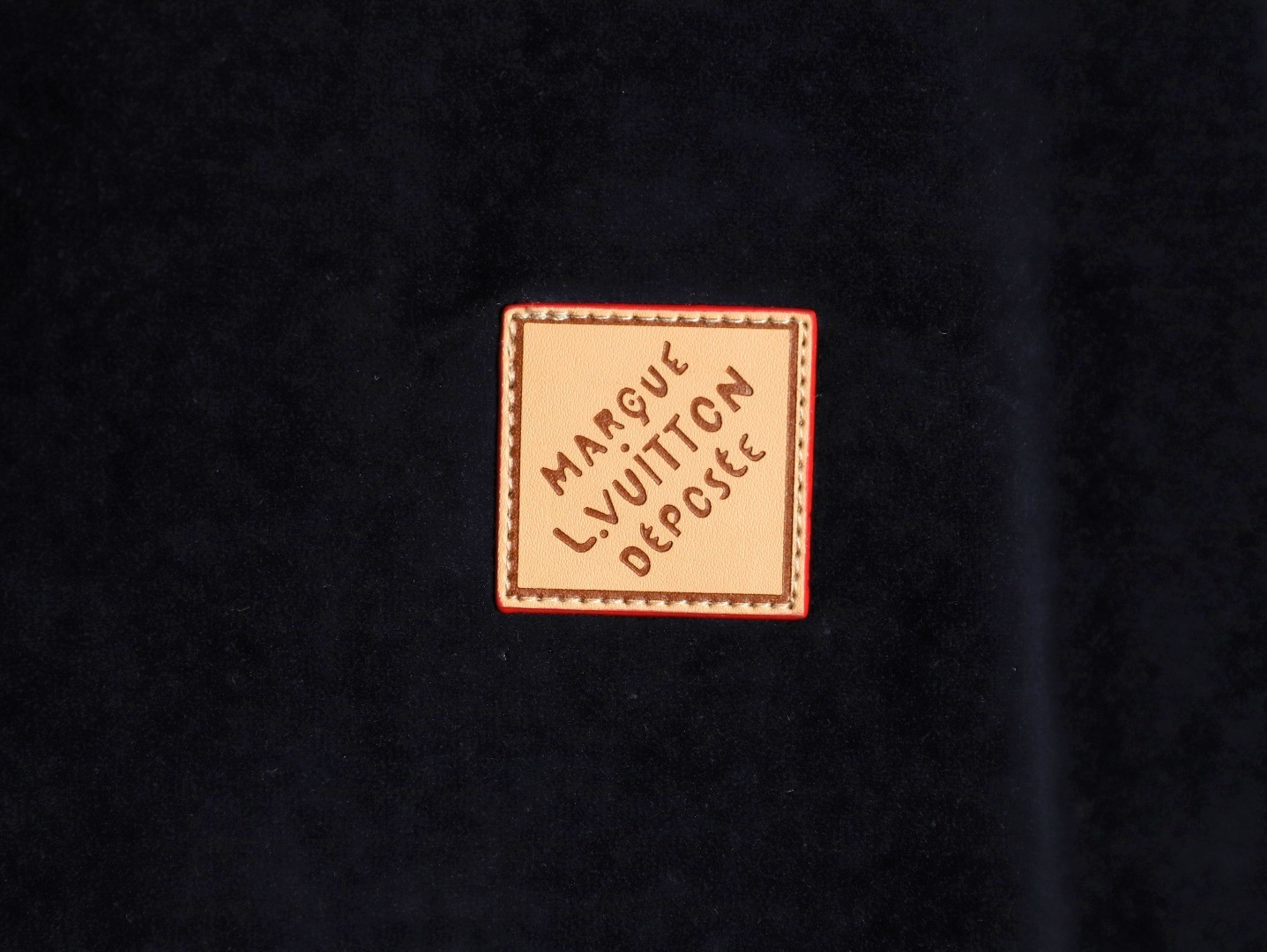 l0vis Vvtt0n lv coats suit