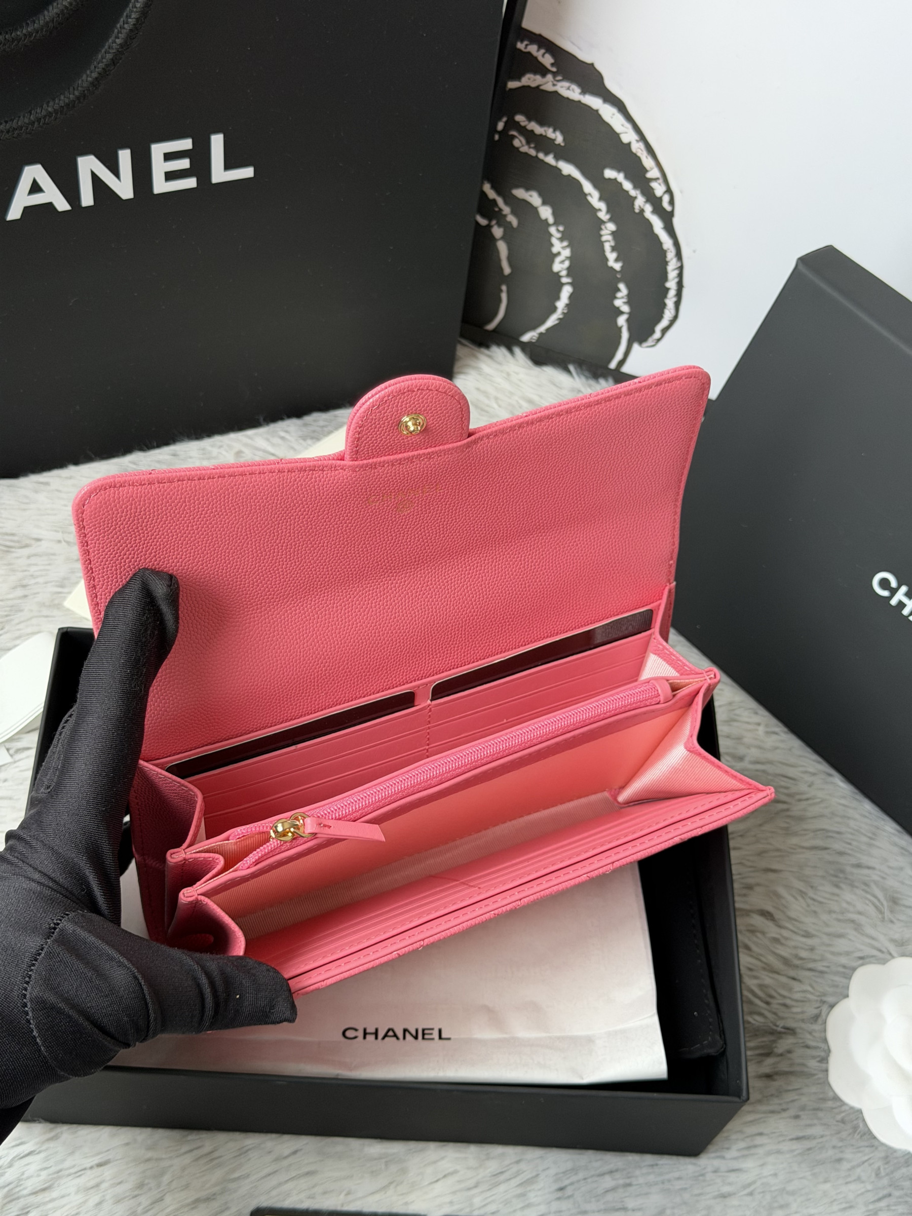 Chanel Wallet 80758 10x19x3cm