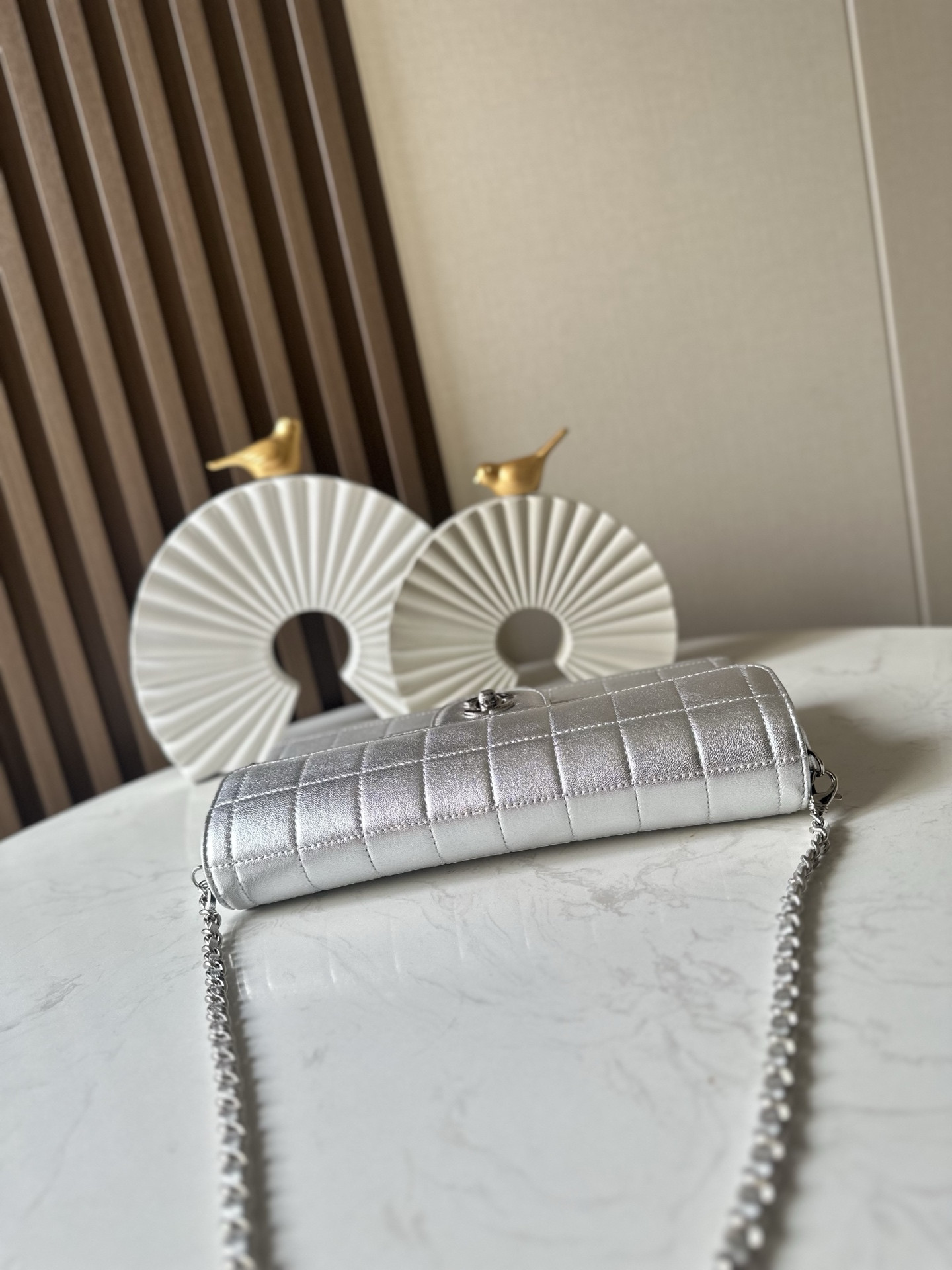 Chanel Classic Chocolate Bar Flap Chain Bag 26x13x4cm
