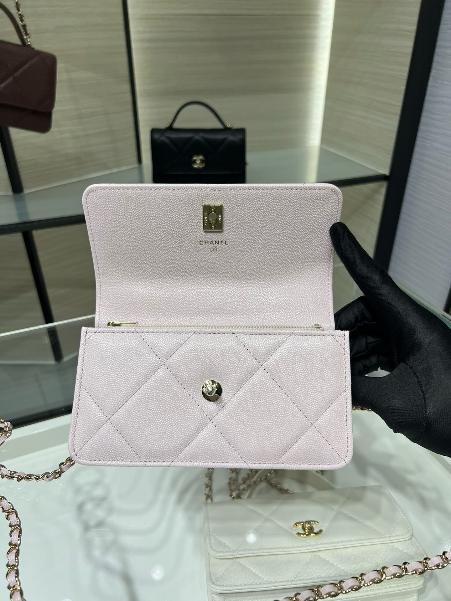 Chanel FLAP BAG WITH TOP HANDLE WALLET ON CHAIN 11x18.5x6cm