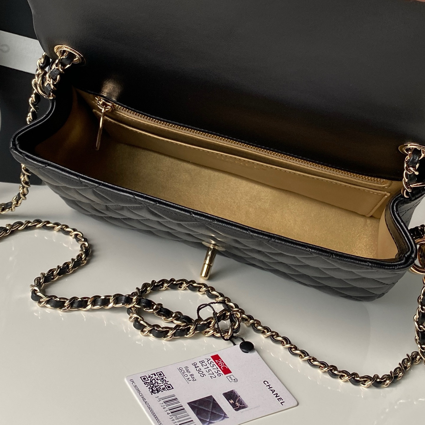 Chanel Classic Flap Handbag CF AS5756 14.5x23.5x7cm