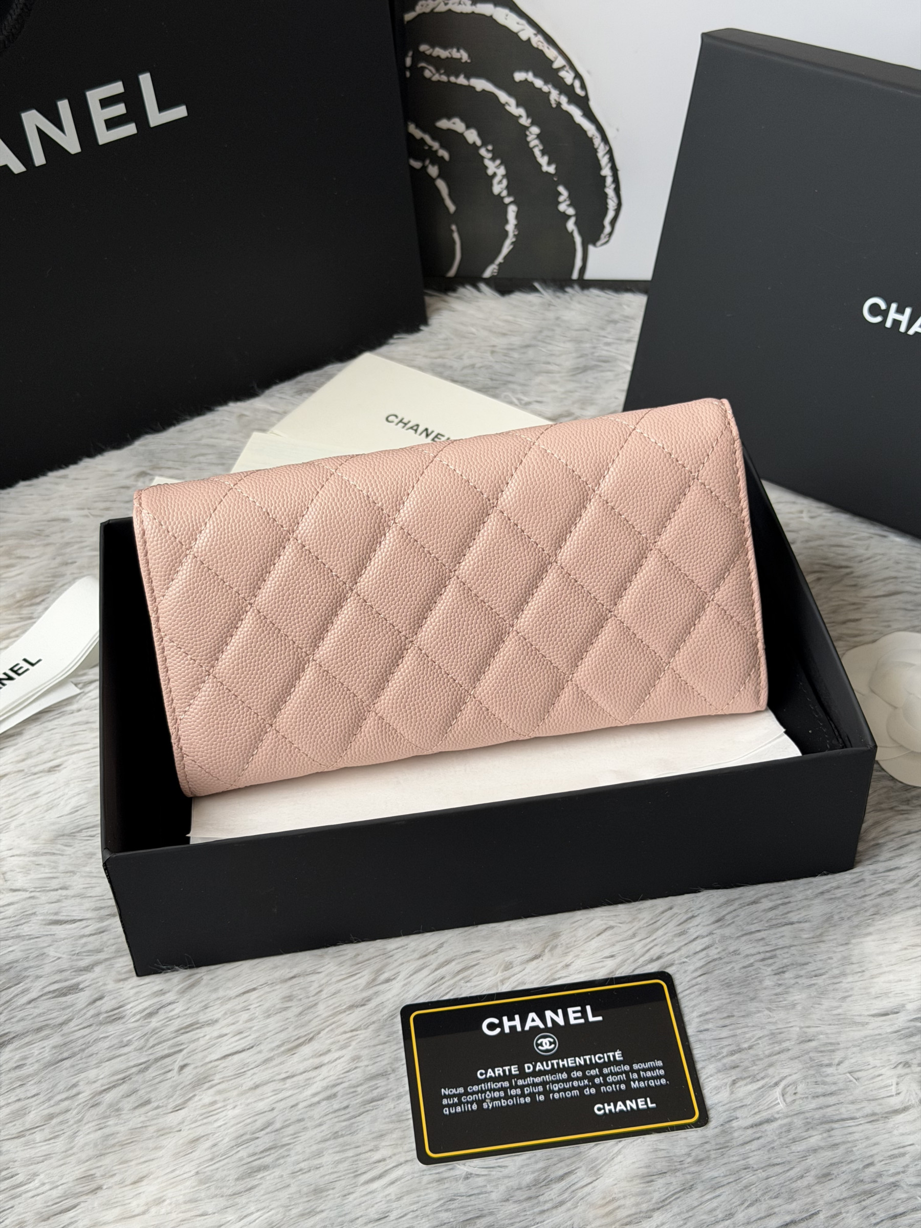 Chanel Wallet 80758 10x19x3cm