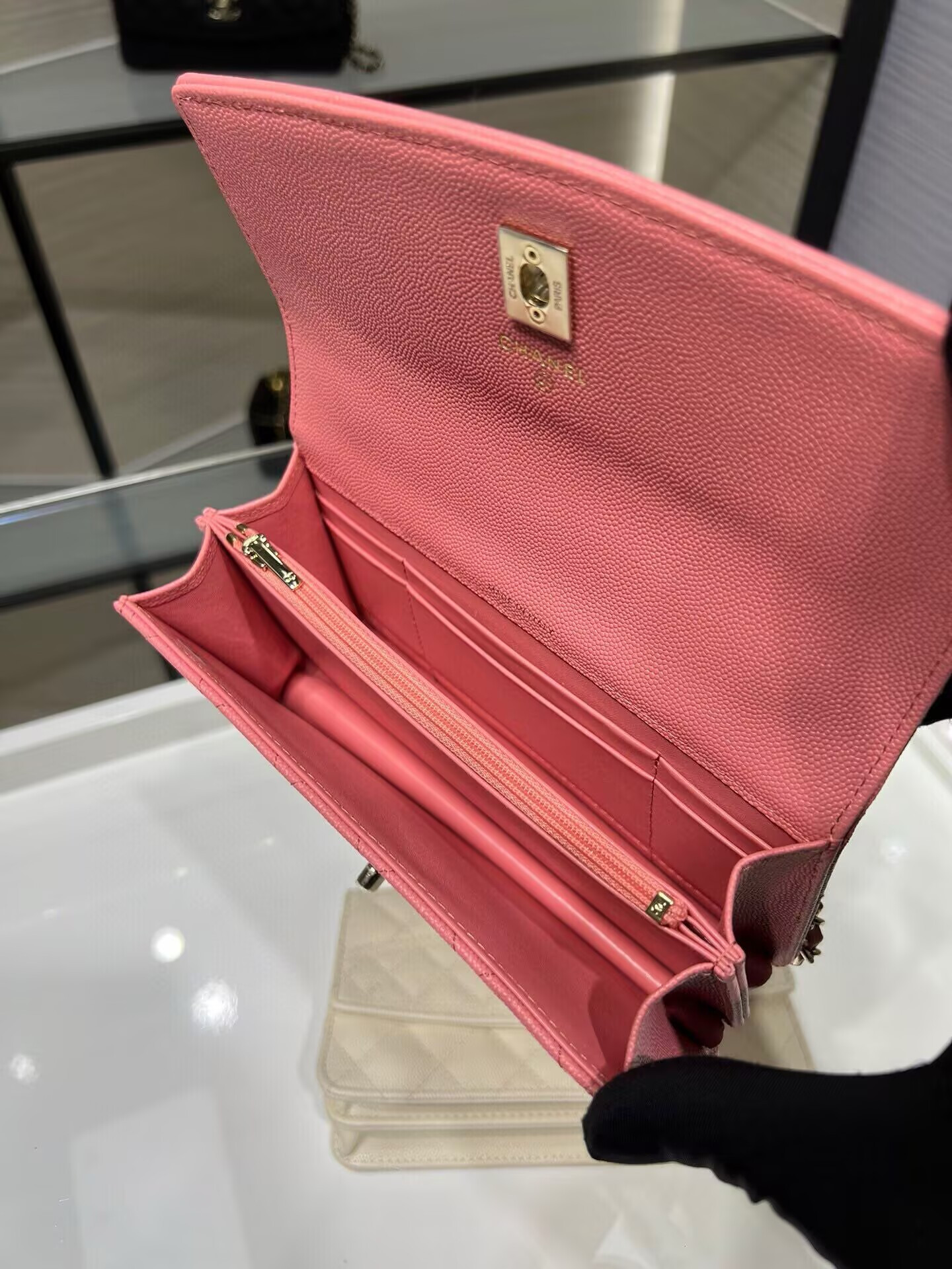 Chanel Mini Coco Handle Bag AP4402 19x11x6cm