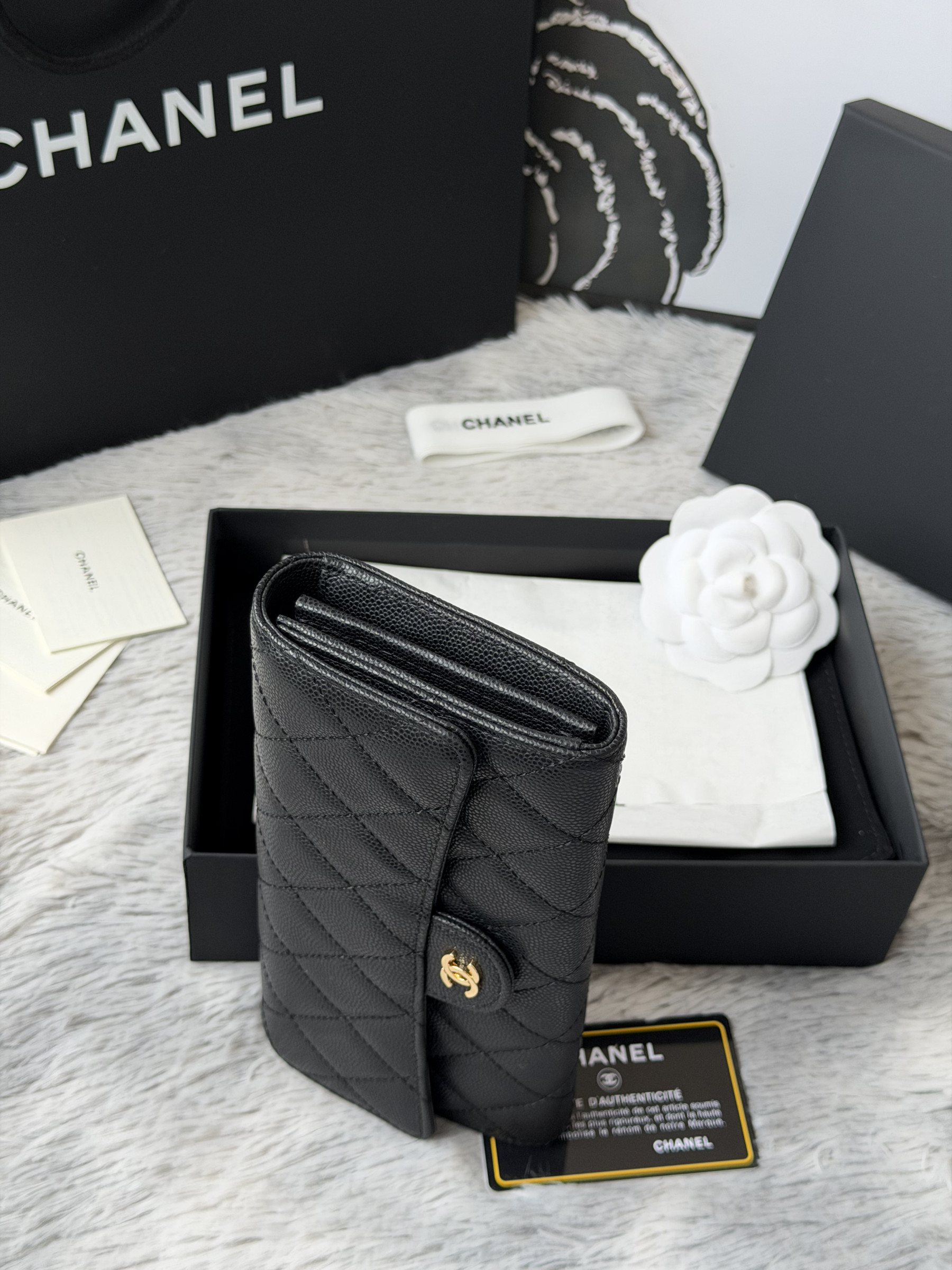 Chanel Wallet 80758 10x19x3cm