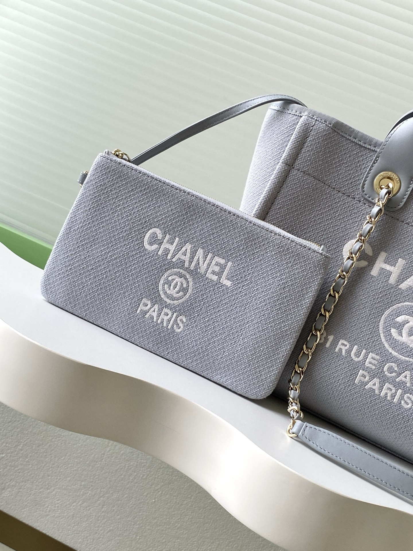 Chanel Deauville Tote Shopping Bag 33x22x13cm