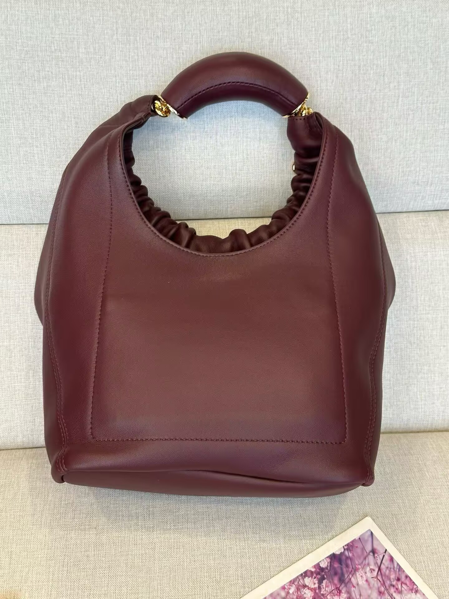 LOEWE Small Squeeze bag in mellow nappa lambskin 29x10.5x24cm