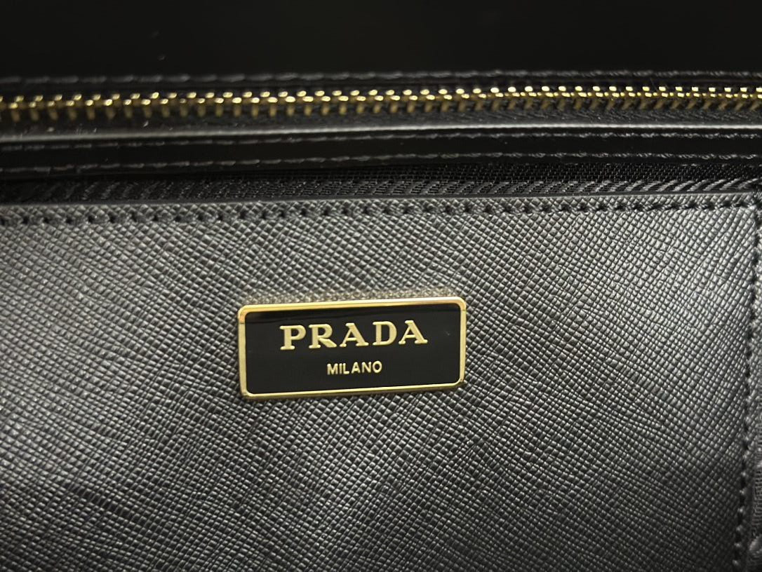 Prada Galleria medium Saffiano Leather Bag 28x20x12cm