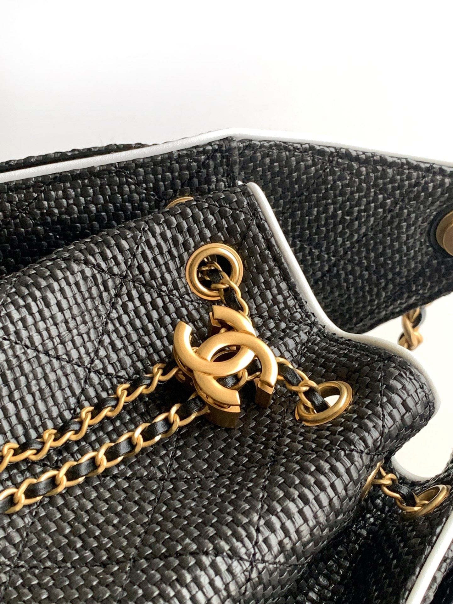 CHANEL Kleine Chanel 25 tas AS5631 30x26x14cm