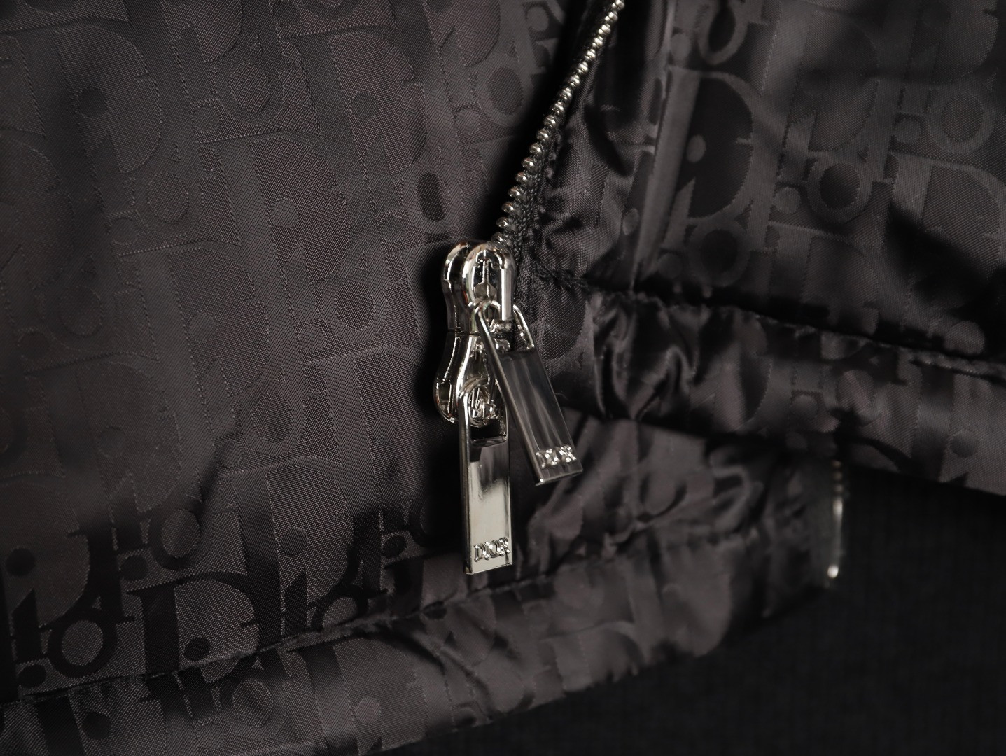 D10r short puffer jacket
