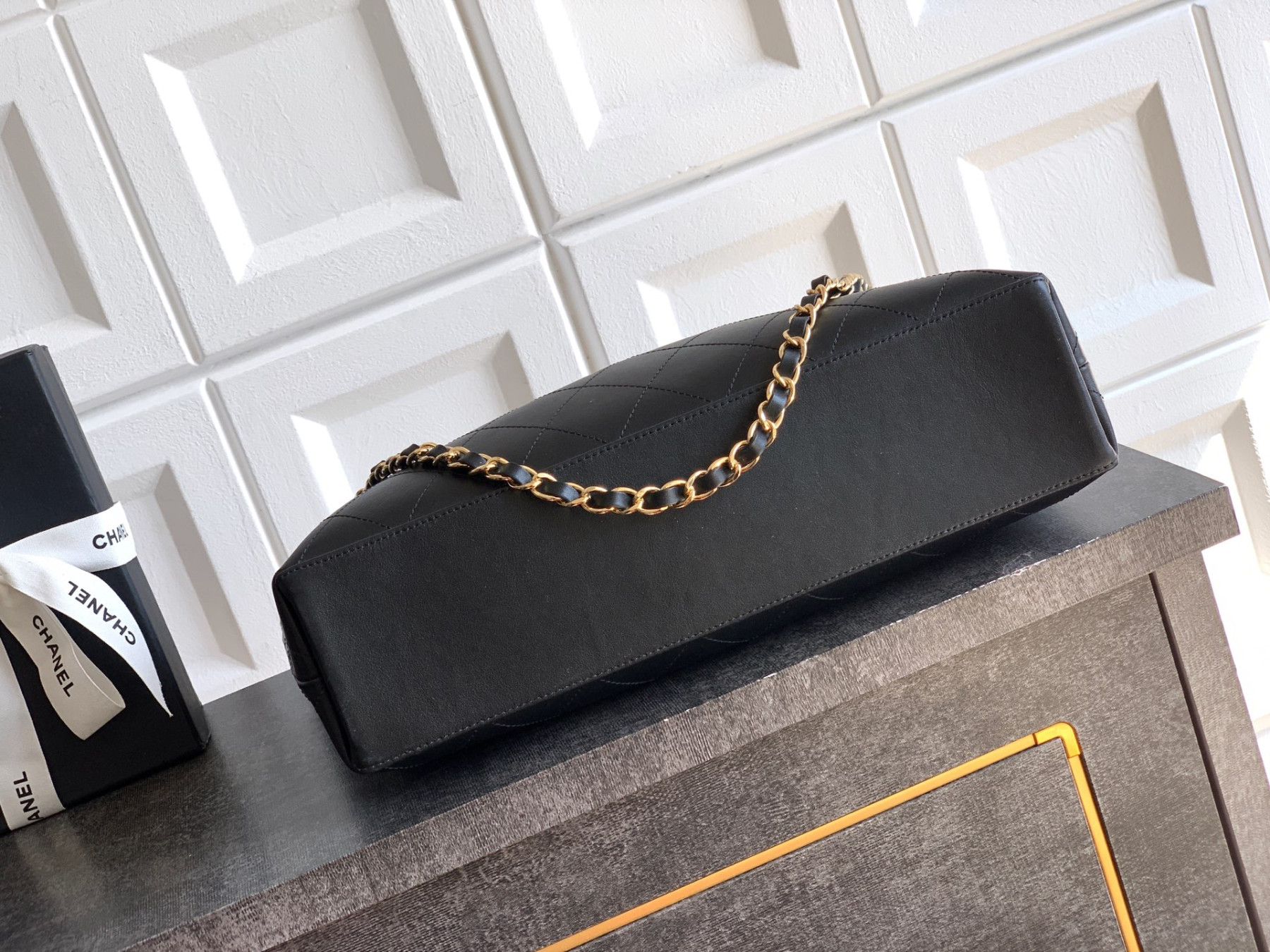 Chanel Shopping Bag 38x25x9.5cm