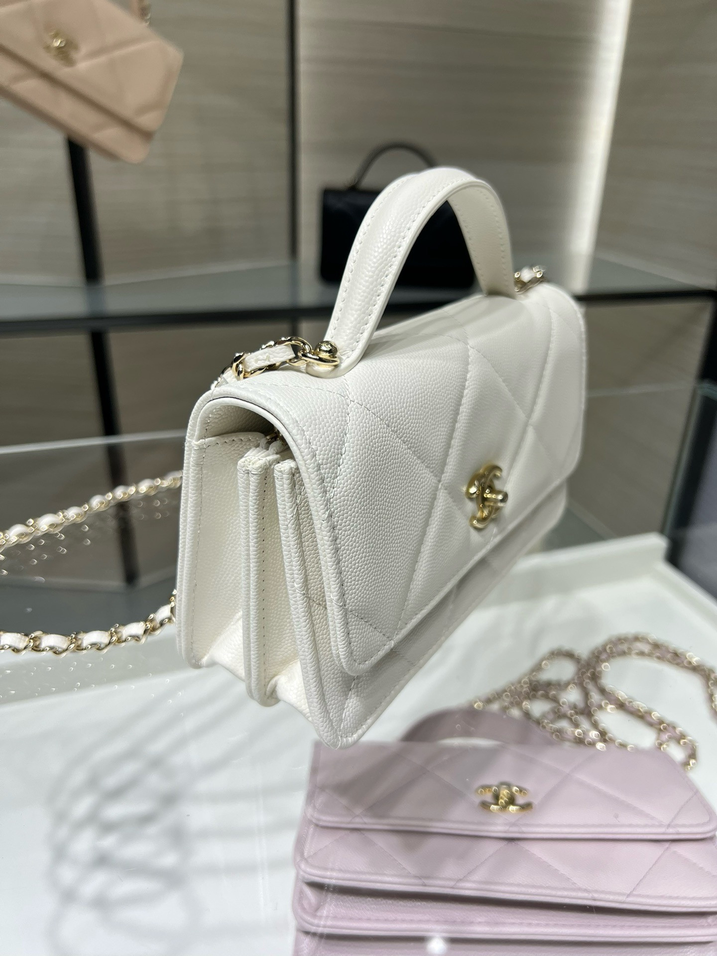 Chanel FLAP BAG WITH TOP HANDLE WALLET ON CHAIN 11x18.5x6cm