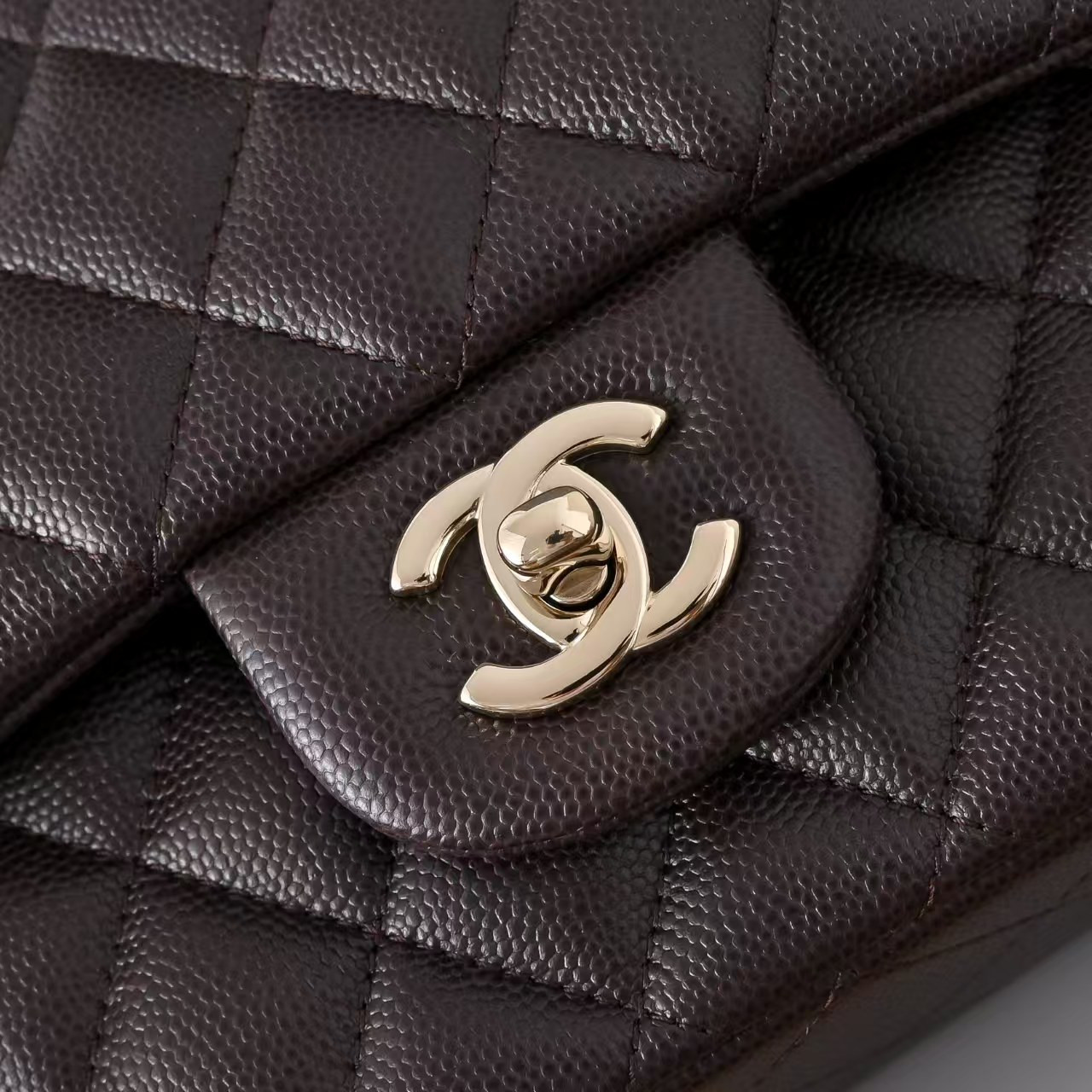Chanel Classic Flap Coffee Brown Light Gold Hardware a01112 15.5×25.5×6.5cm