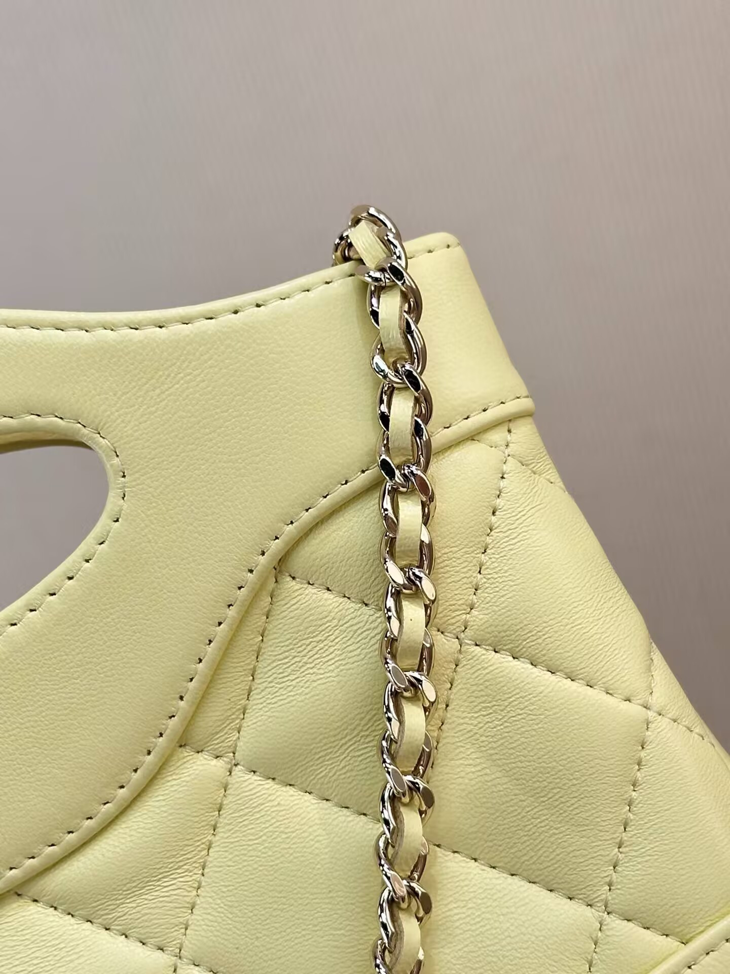 Chanel Nano Chain Bag 17.5x20.5cm
